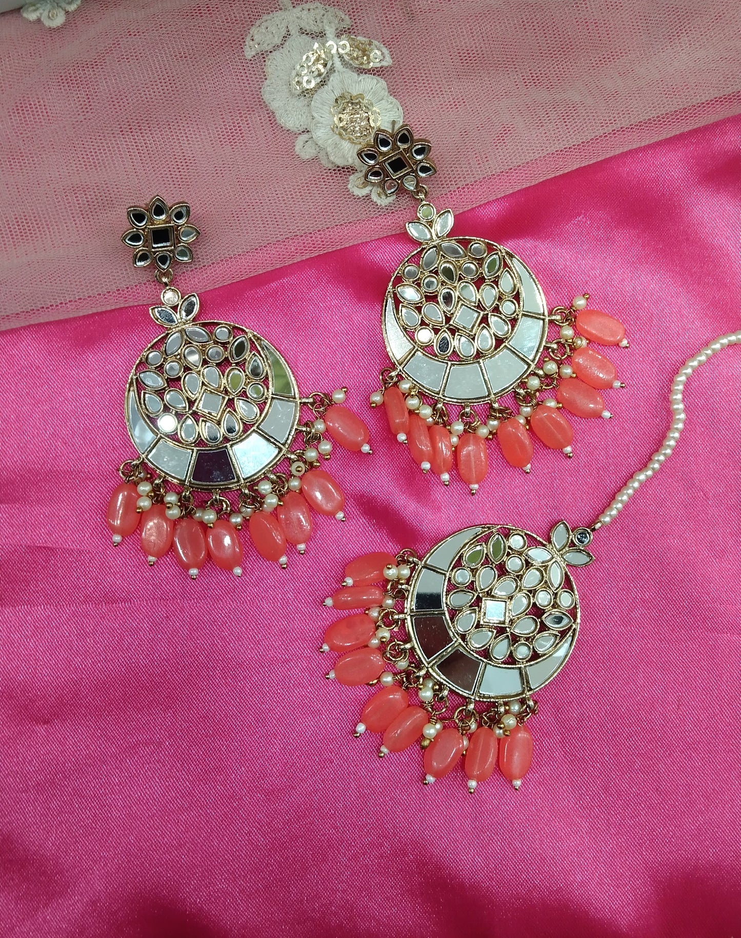 Gaajri Mirror Kundan Chandbali Right Bollywood Earrings Tikka Set