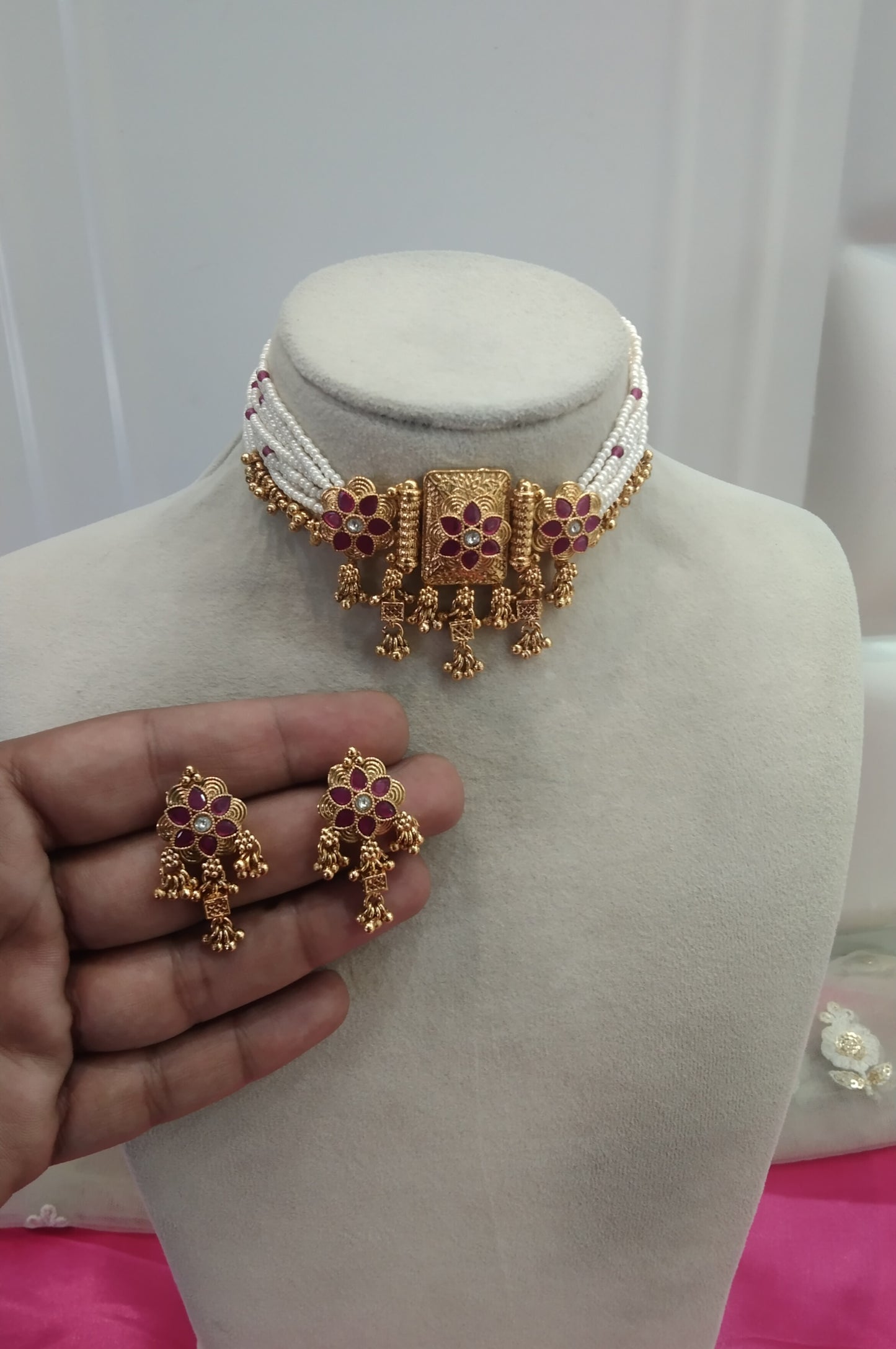 Gold Ruby polki Choker Jewellery Rishi Set
