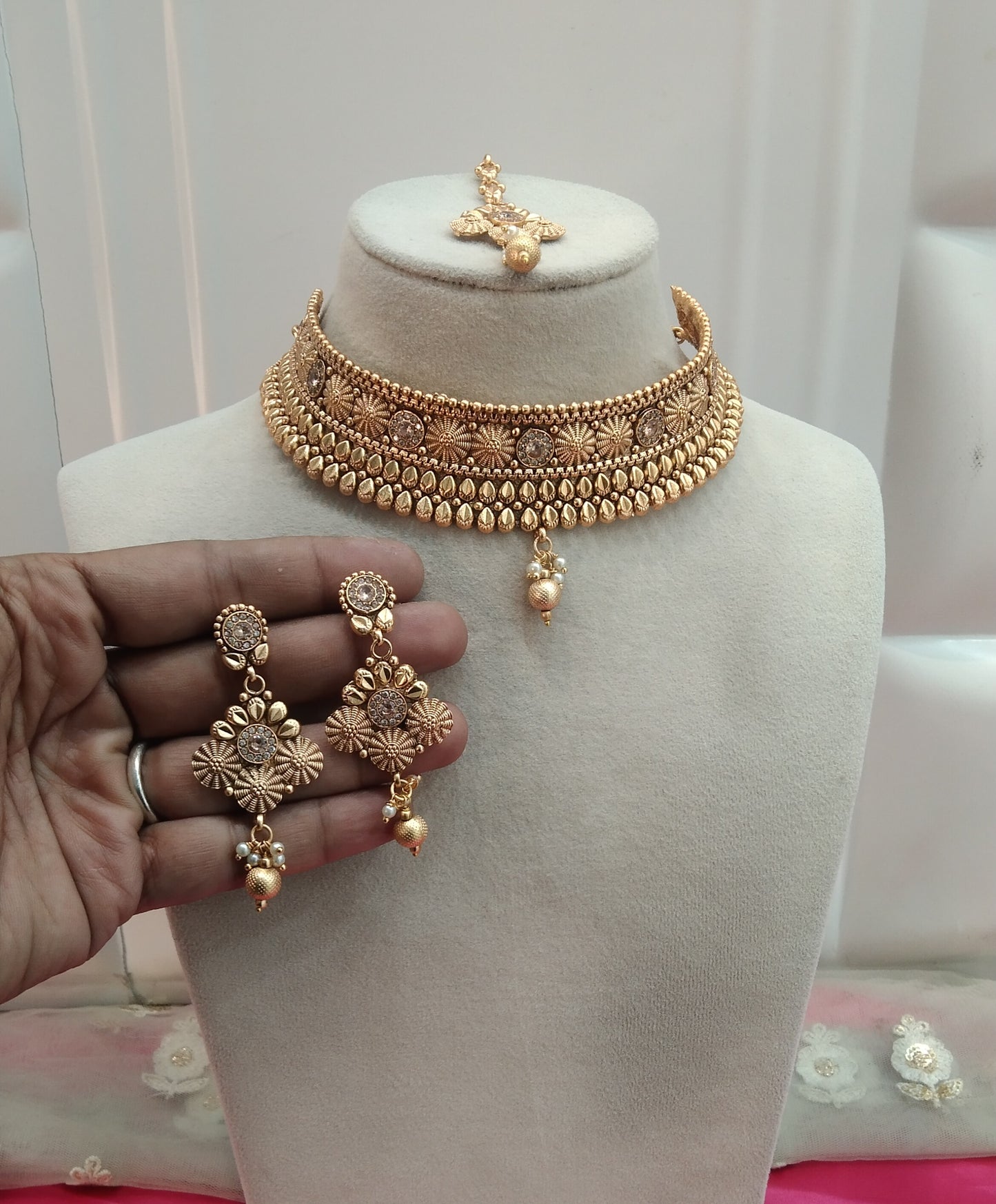 Gold Polki Choker Jewellery Beams Set