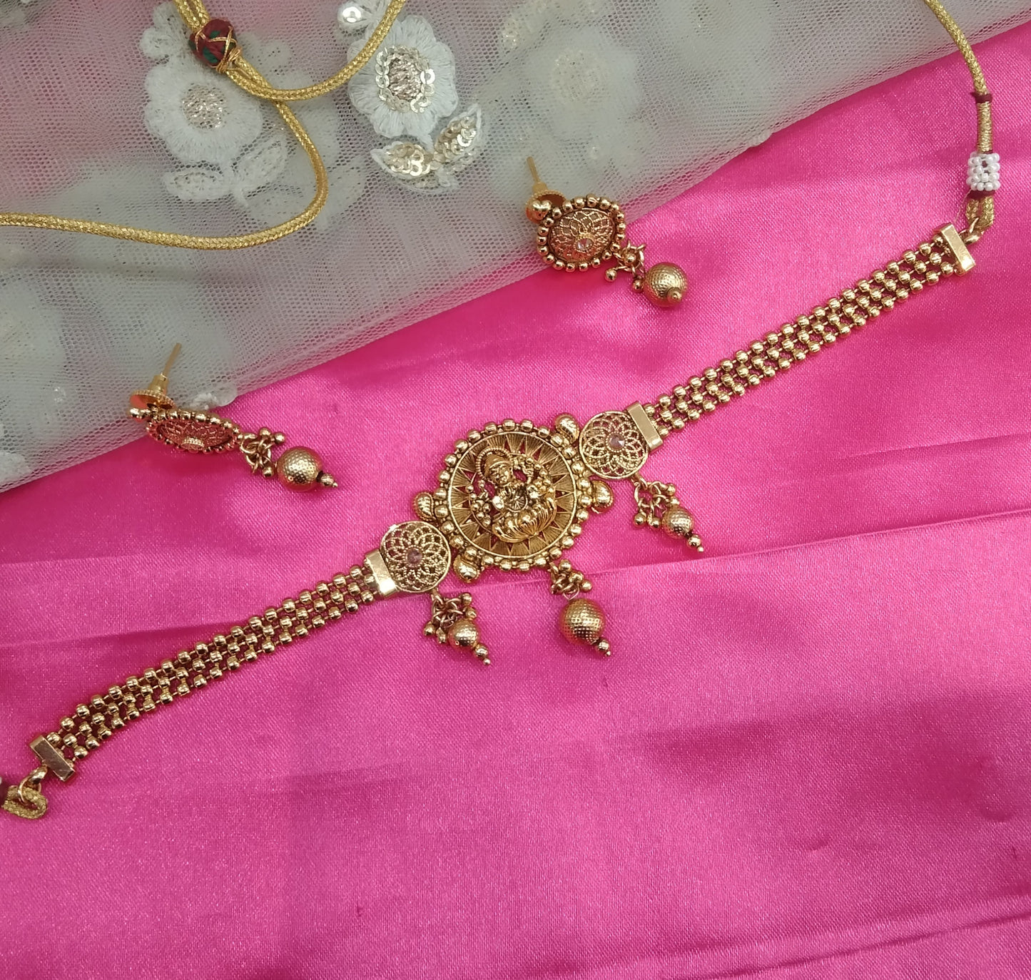 Gold Polki Choker Temple Jewellery Bini Set