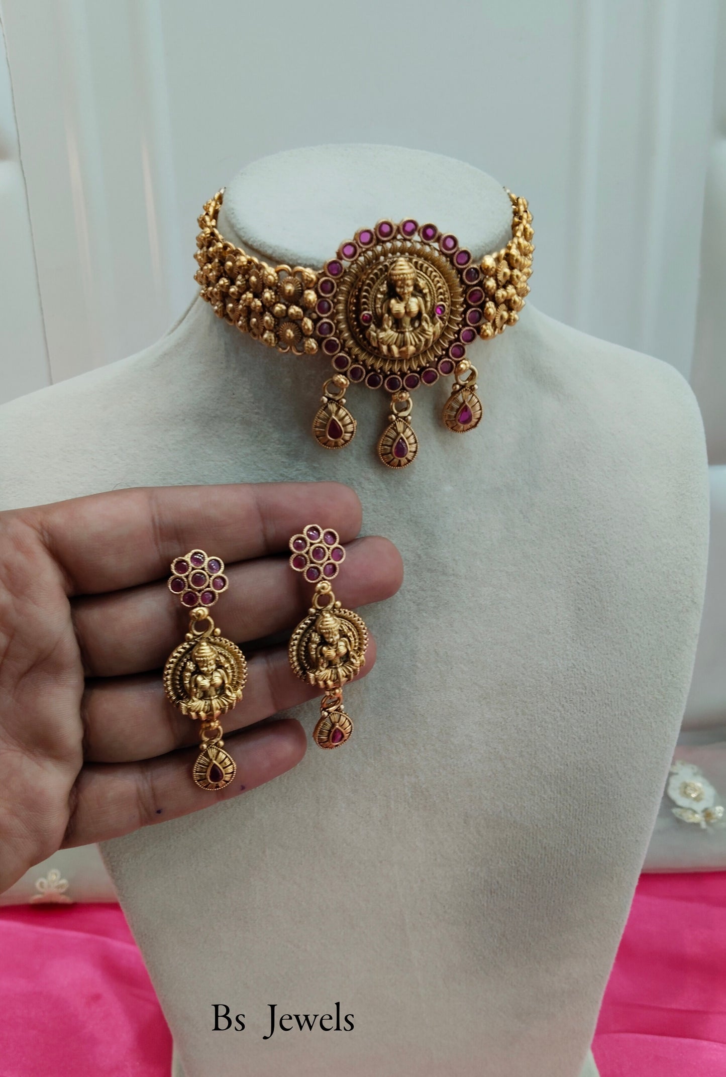 Gold Ruby Polki Choker Temple Jewellery Polki Set