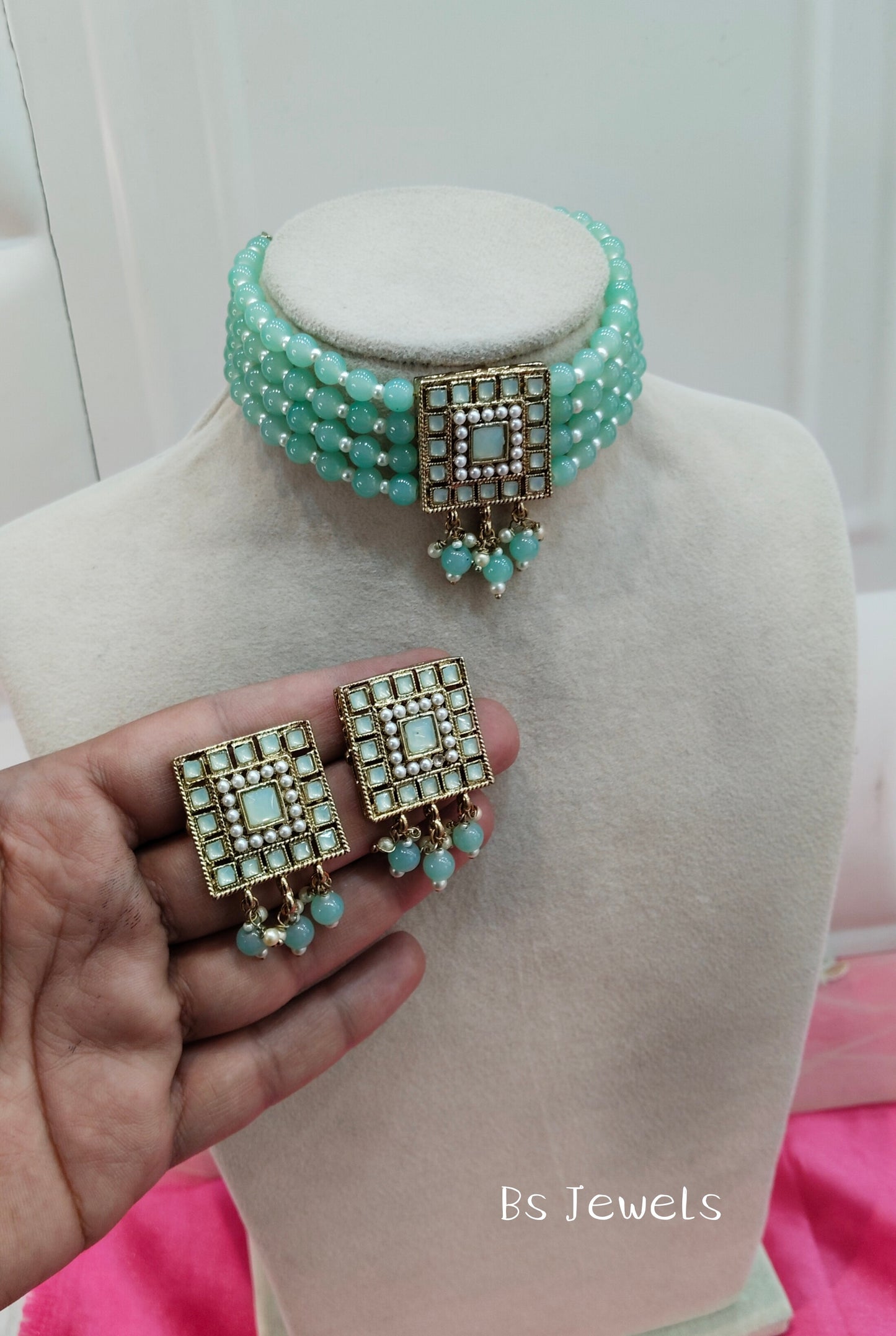 Pista Kundan Choker Jewellery Shingar Set