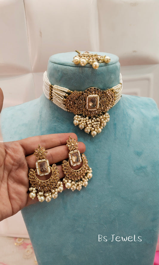 Antique White Champagne Stone Choker Jewellery Chini Set