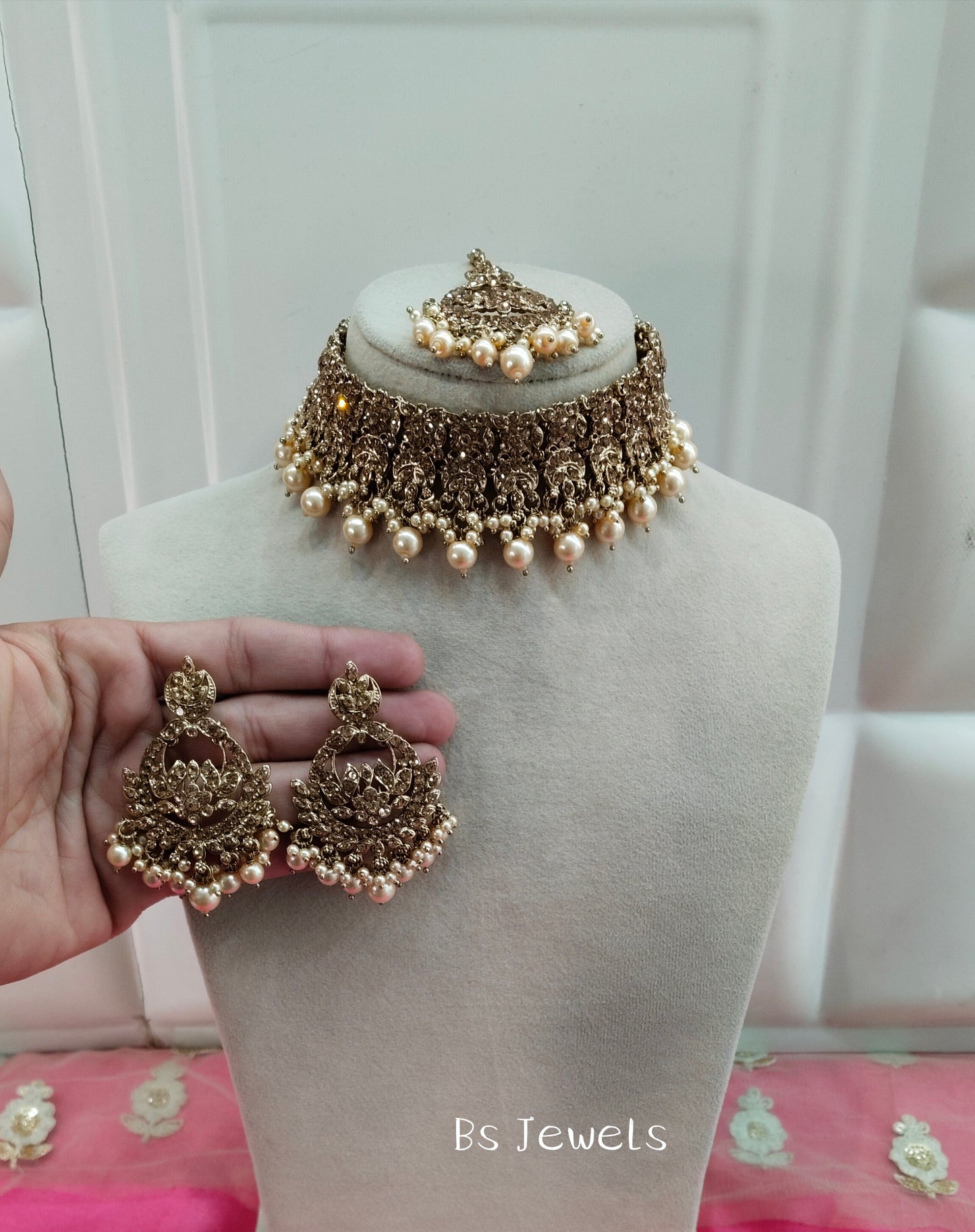 Antique Gold Crystal Stone Choker Jewellery Siraj Set