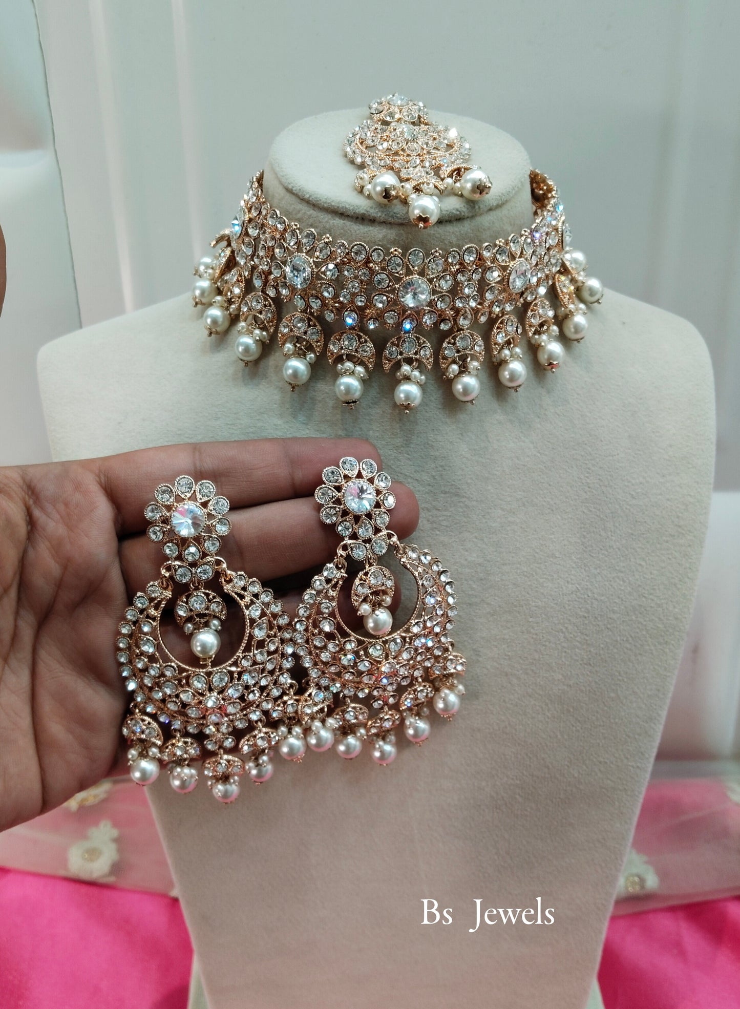 Antique Gold Crystal Stone Choker Jewellery Suraj Set