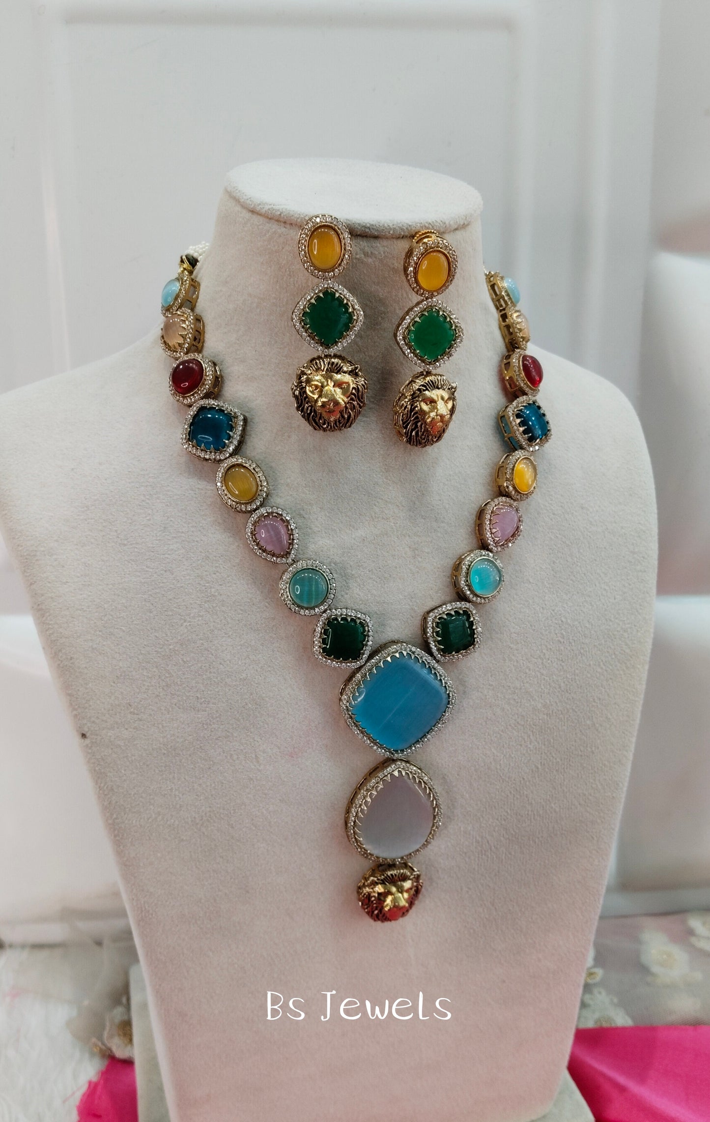 Multi Color Moissanite Kundan Necklace Jewellery Sweety Set