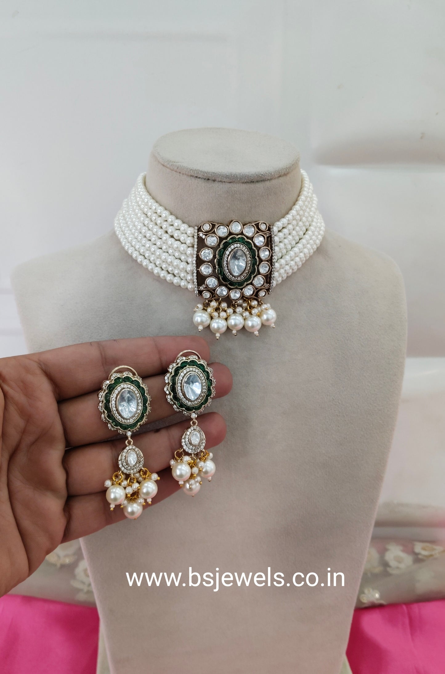 Green White Moissanite Kundan Choker Jewellery Sunita Set