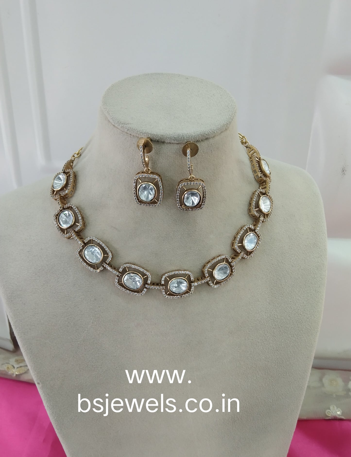 Gold White Moissanite Kundan Necklace Jewellery Sunita Set