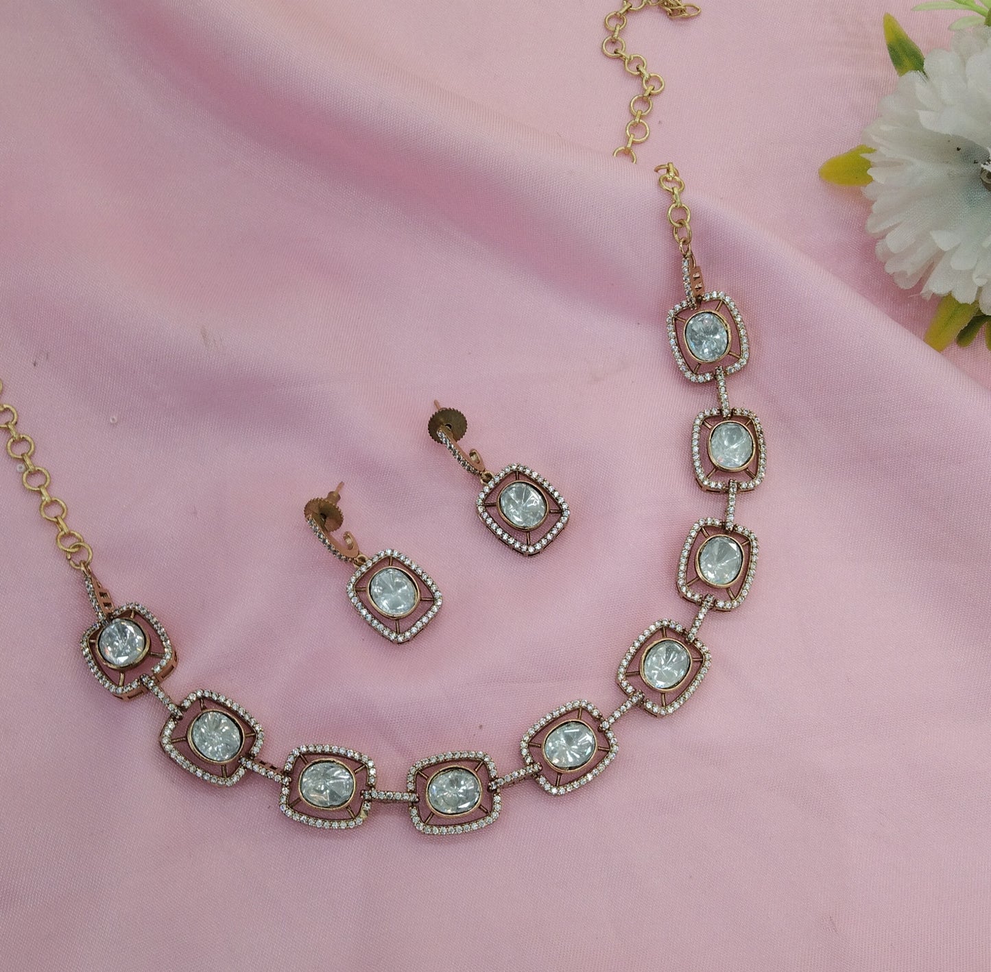 Gold White Moissanite Kundan Necklace Jewellery Sunita Set