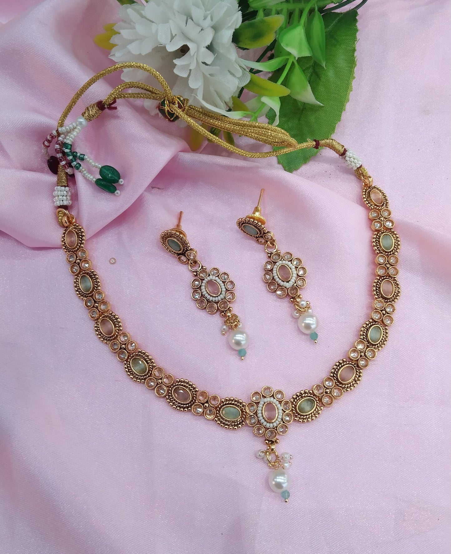 Pista Peach Gold Polki Necklace Jewellery Delta Set