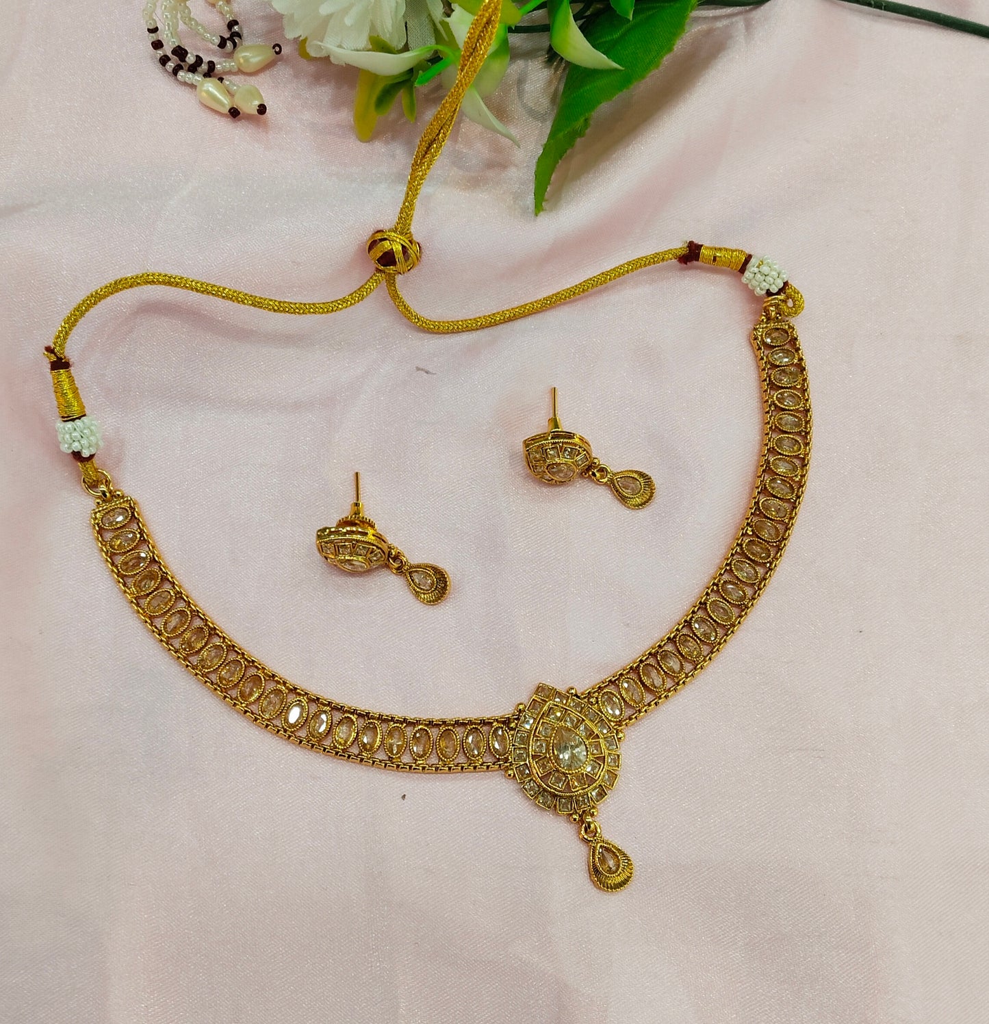 Gold Polki Necklace Jewellery Studio Set