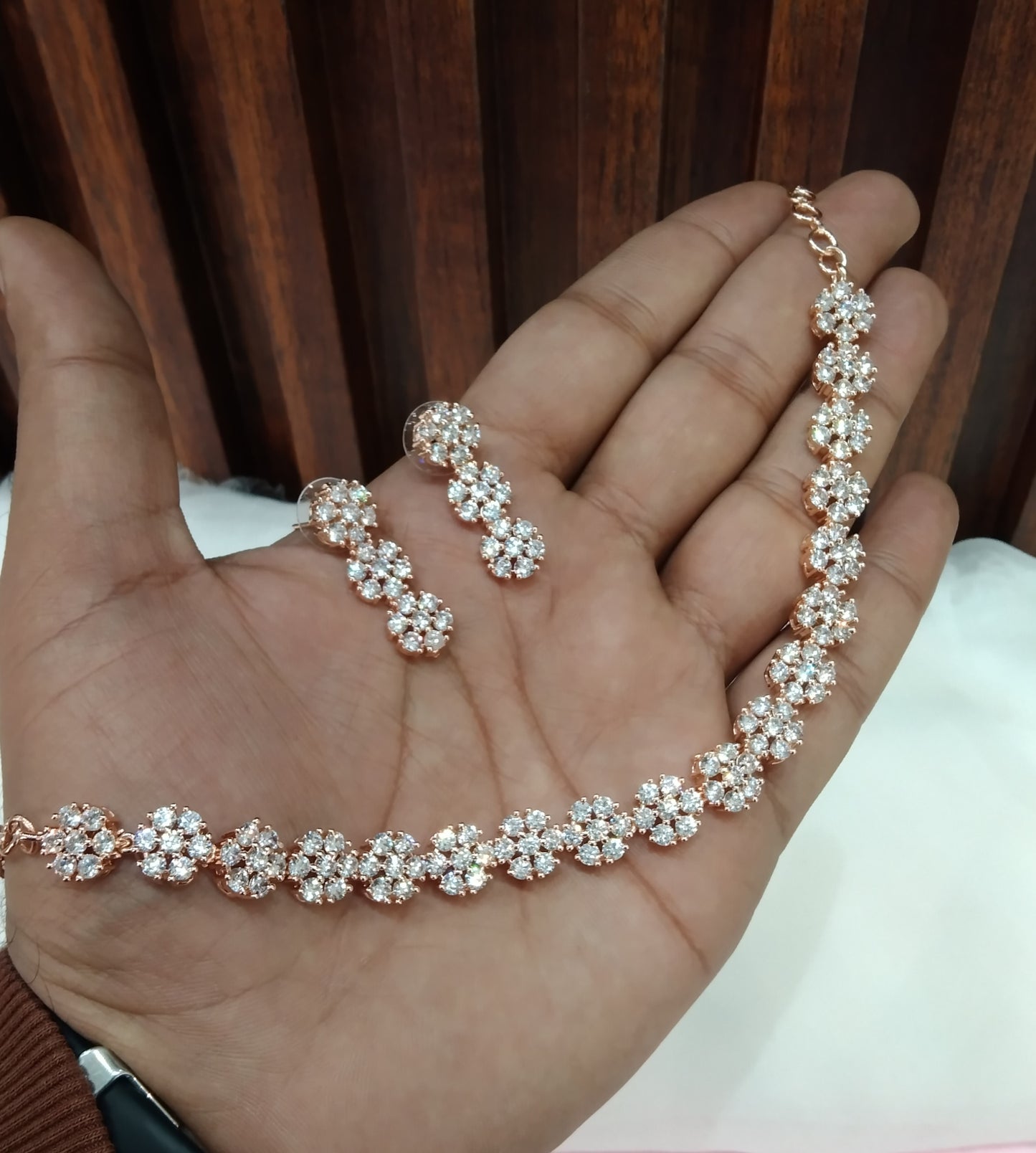 White Rose CZ Necklace Jewellery Snap Set