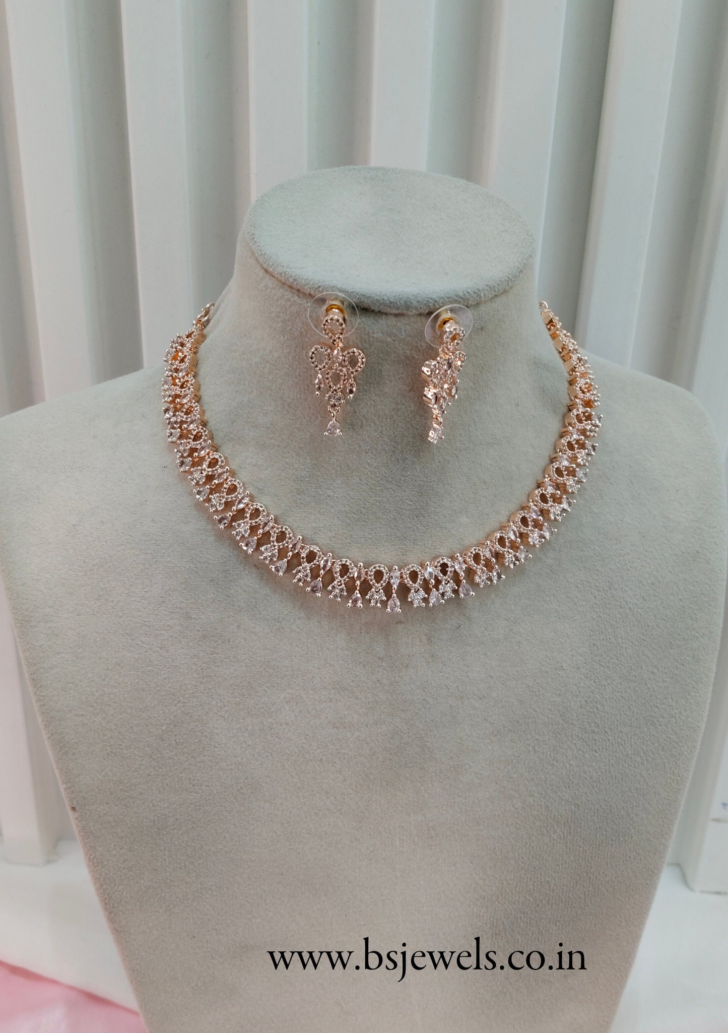 White Rose CZ Necklace Jewellery Laredo Set