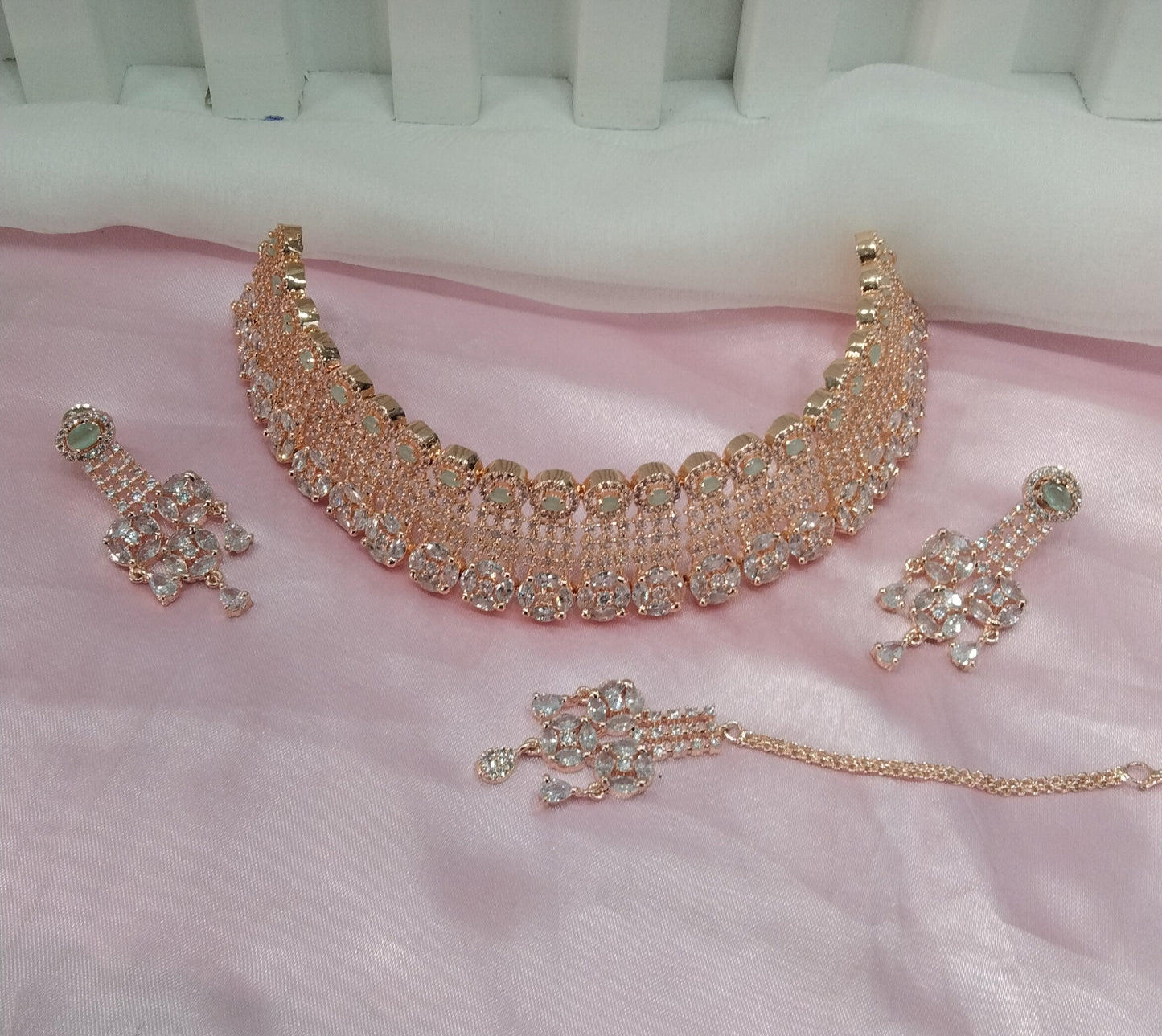 Pista Rose CZ Choker Jewellery Court Set
