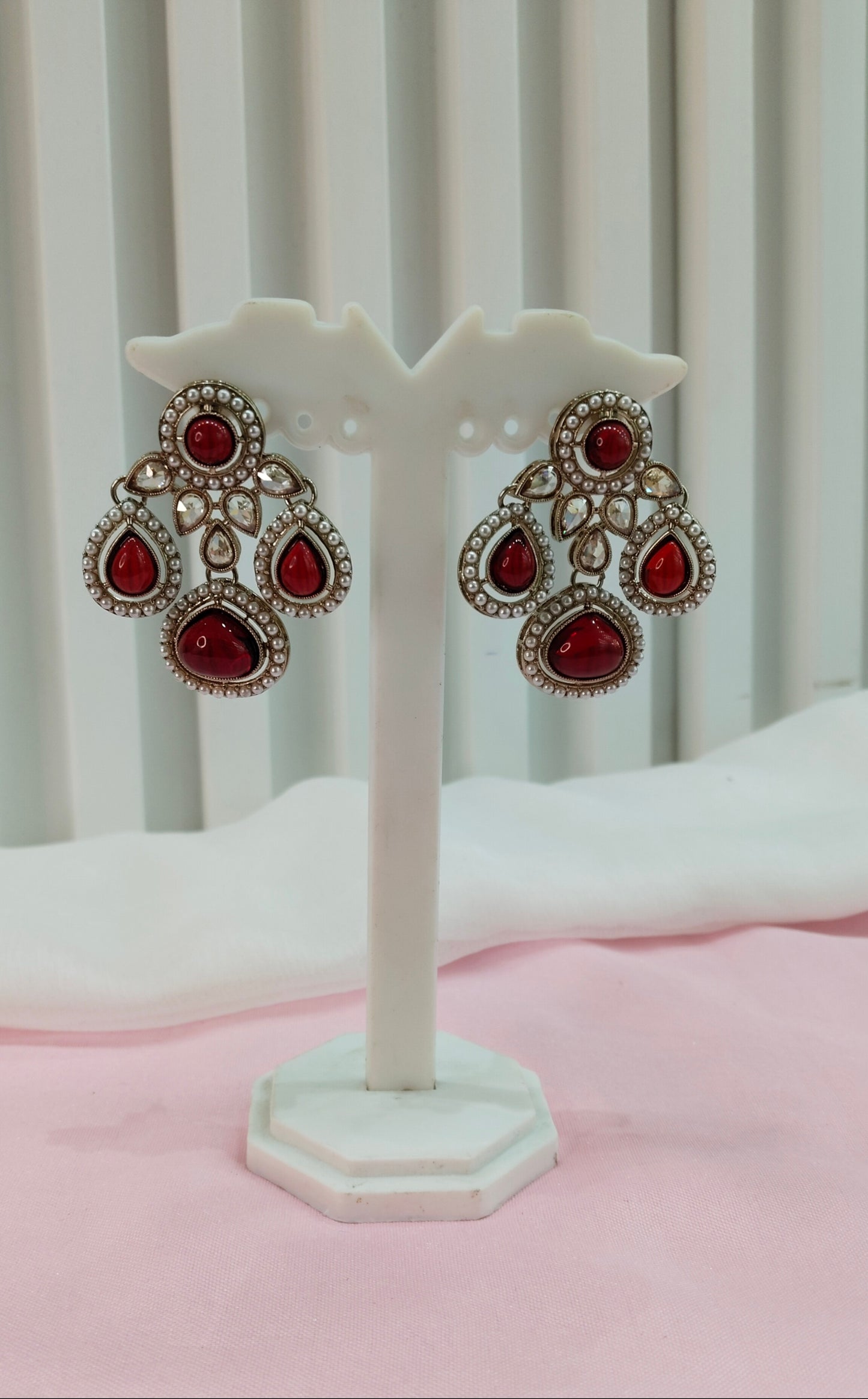 Maroon Antique Gold Bollywood Earrings Global Set