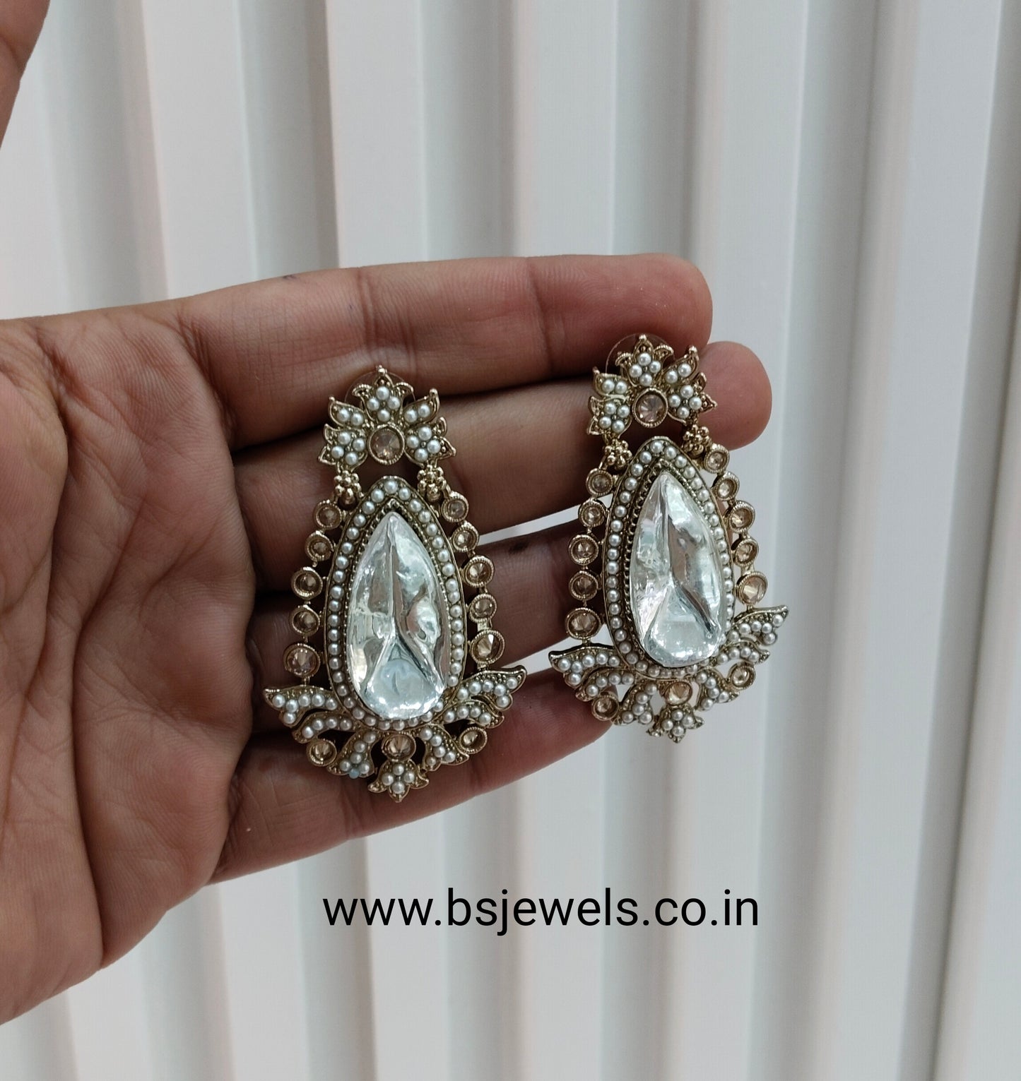White Antique Gold Bollywood Earrings Tokyo Set