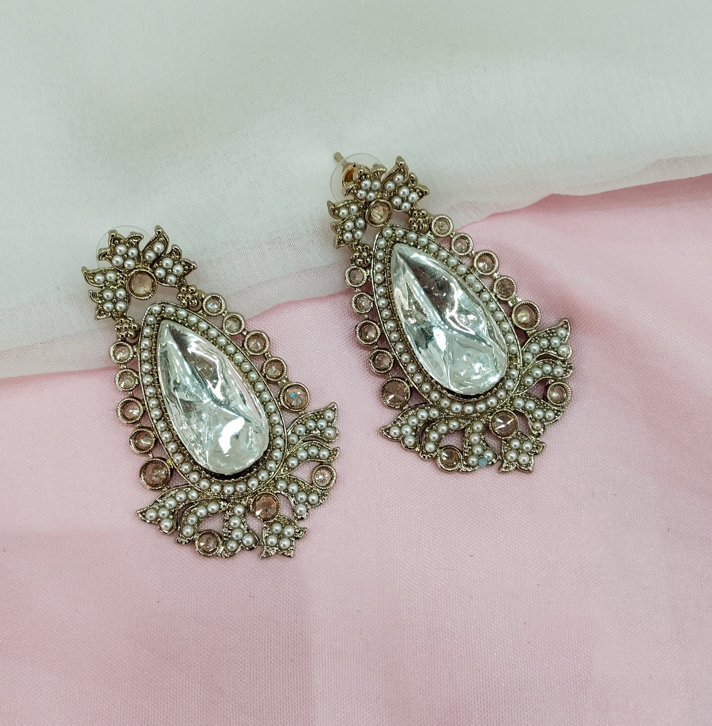 White Antique Gold Bollywood Earrings Tokyo Set