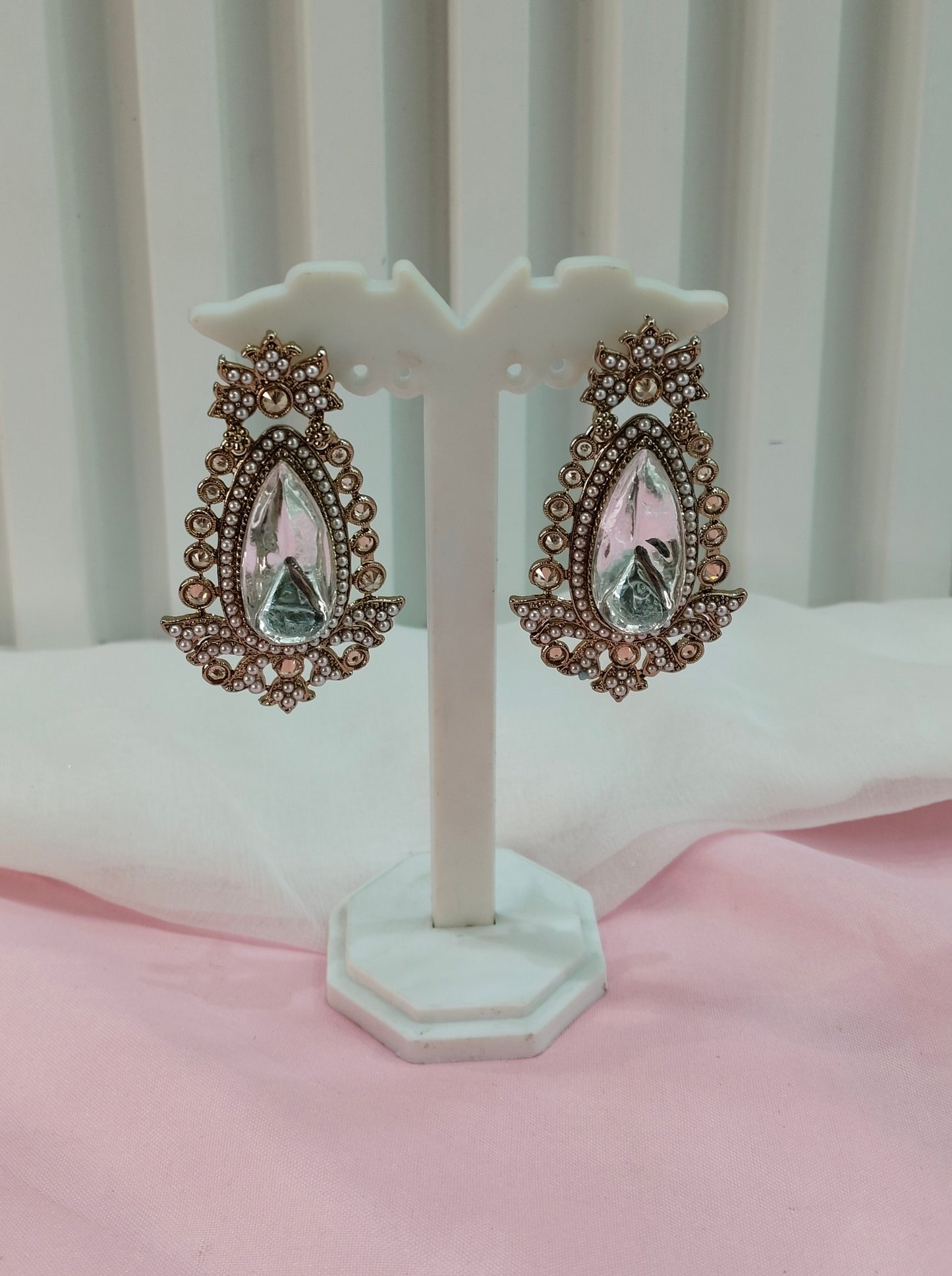 White Antique Gold Bollywood Earrings Tokyo Set