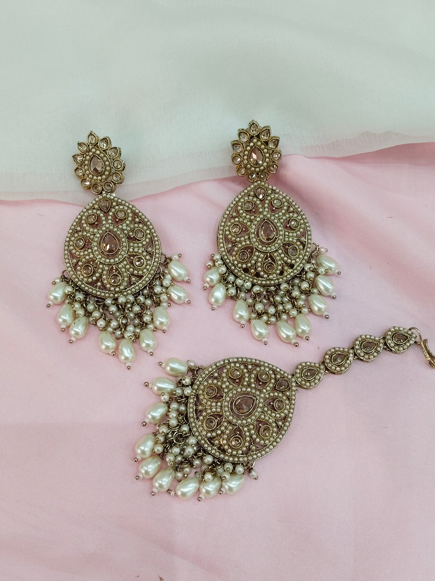 White Gold Champagne Stone Bollywood Earrings Rio Tikka Set