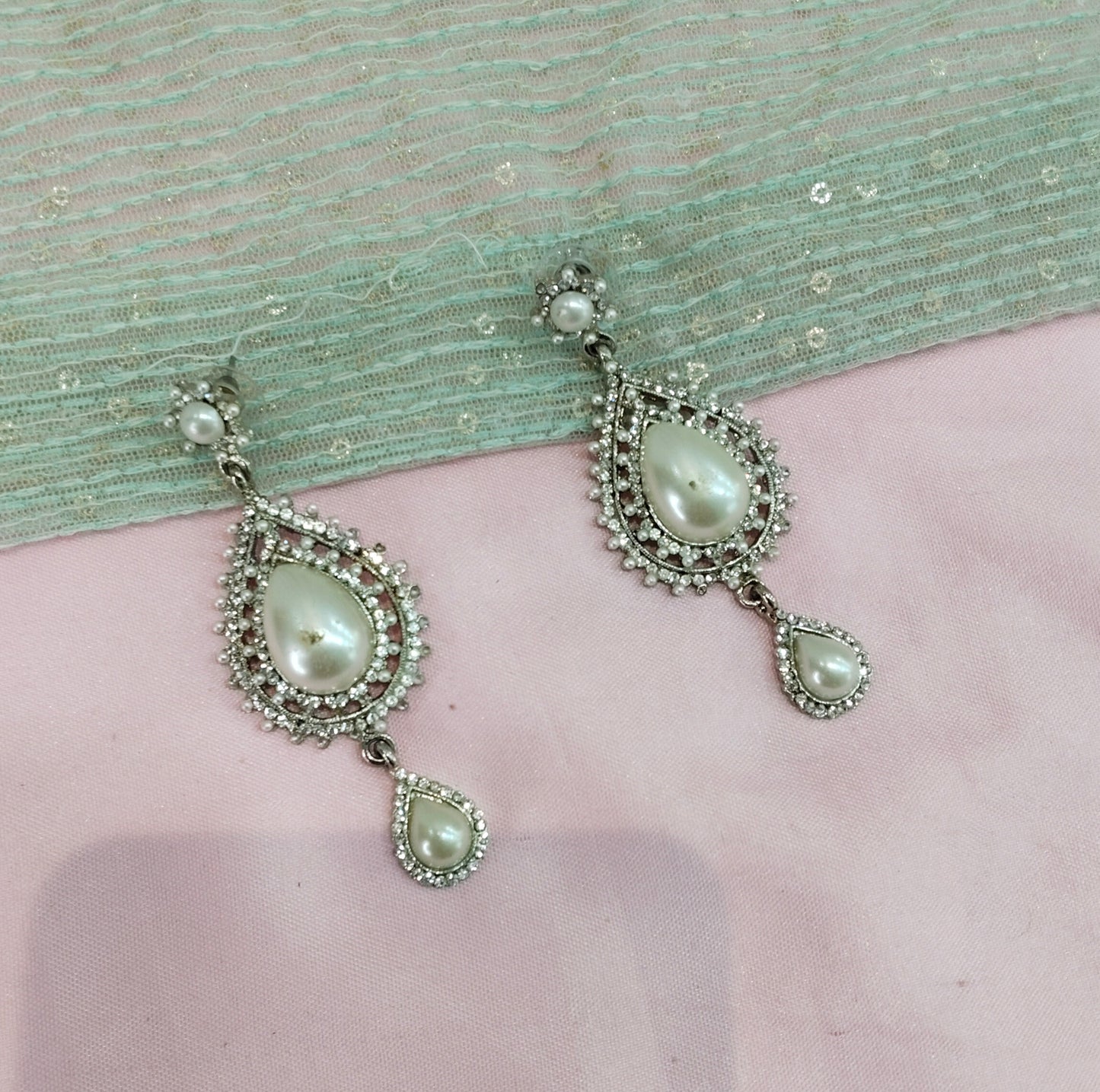 Silver White Bollywood Shubman Earrings