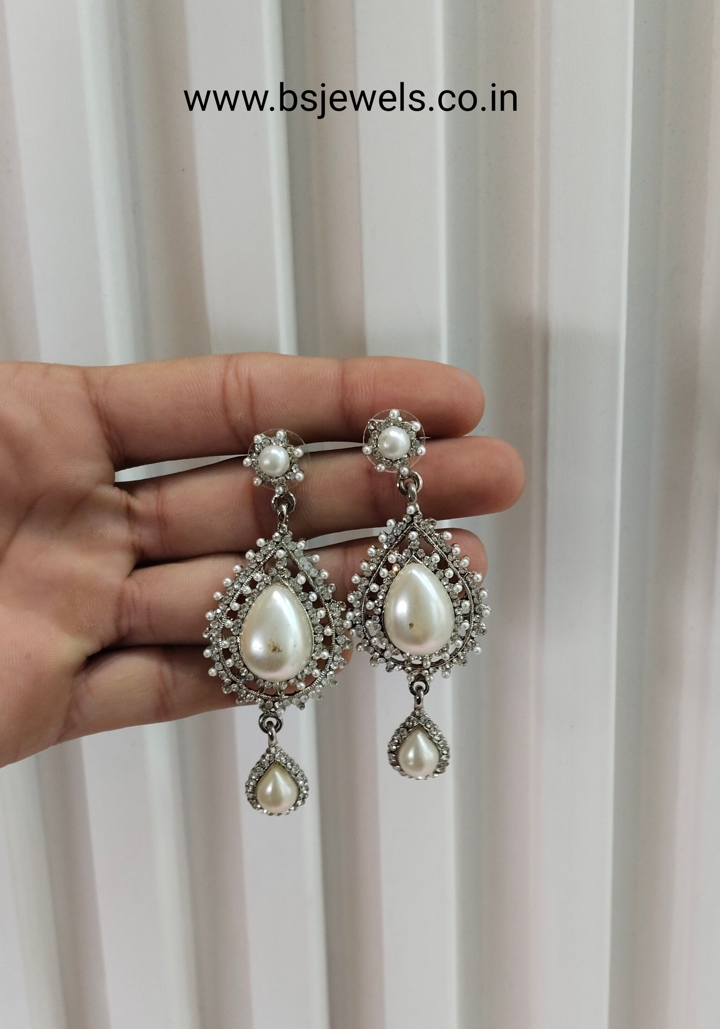 Silver White Bollywood Shubman Earrings
