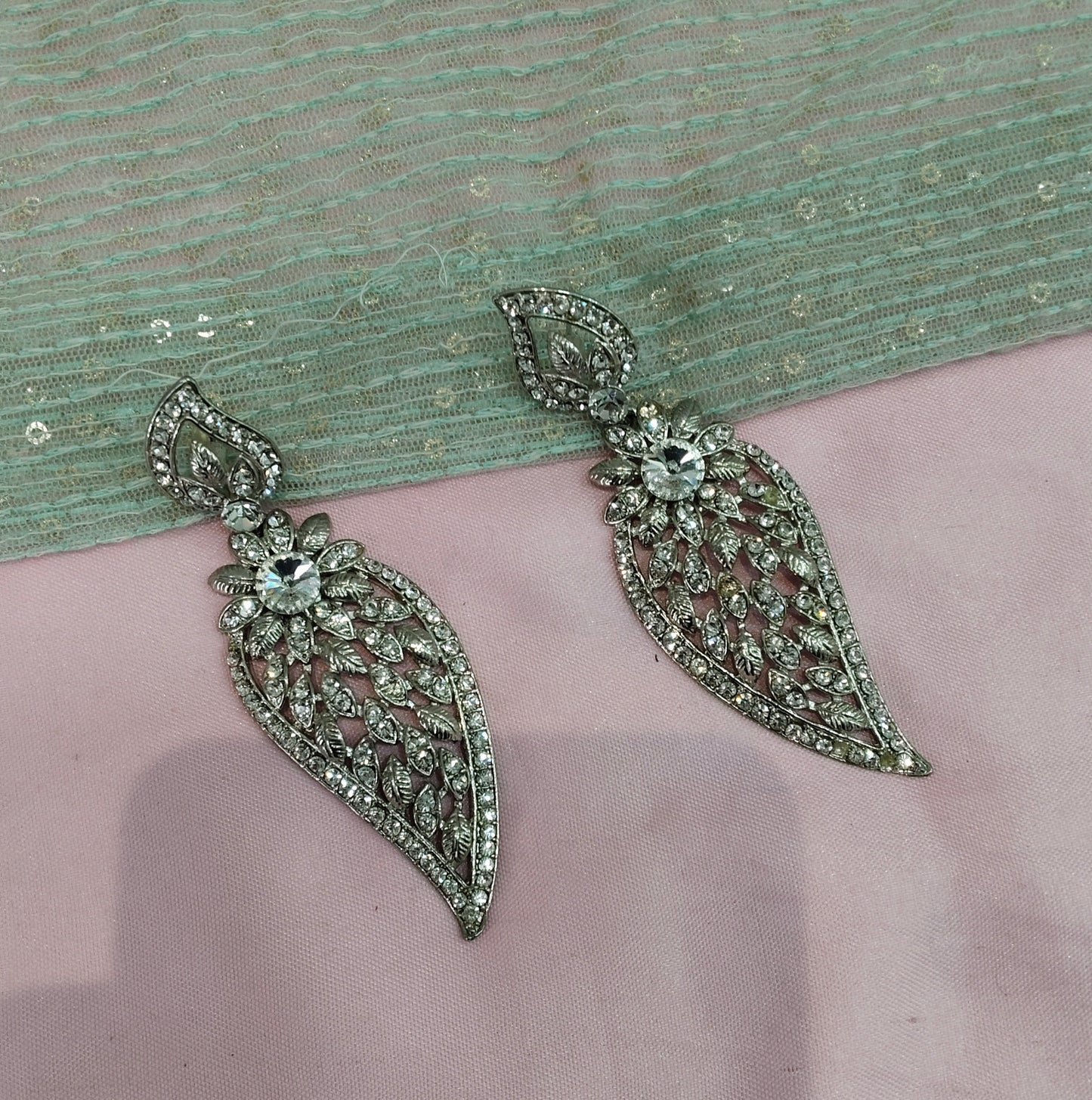 Silver White Bollywood Shubman Earrings
