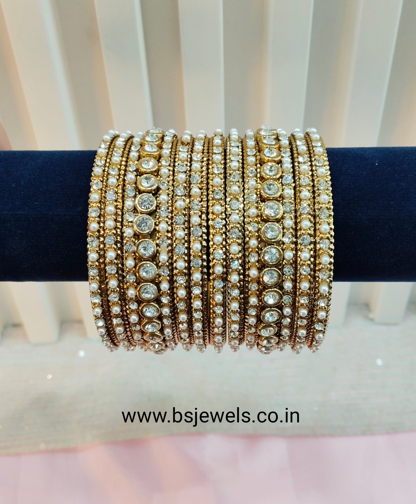 Bangles jewelry Set/Traditional bollywood jewelry/Antique gold bangles