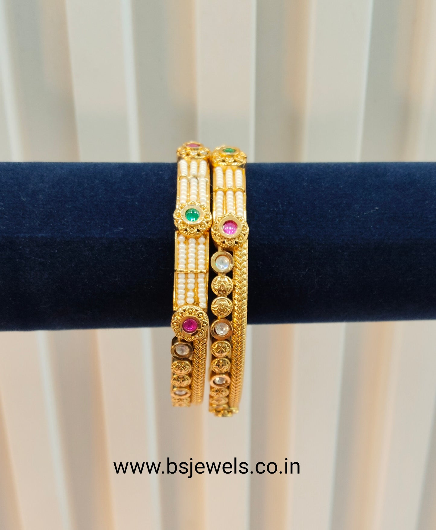 2.6 Size bangles jewelry /Traditional bollywood jewelry/Ruby Green Gold bangles