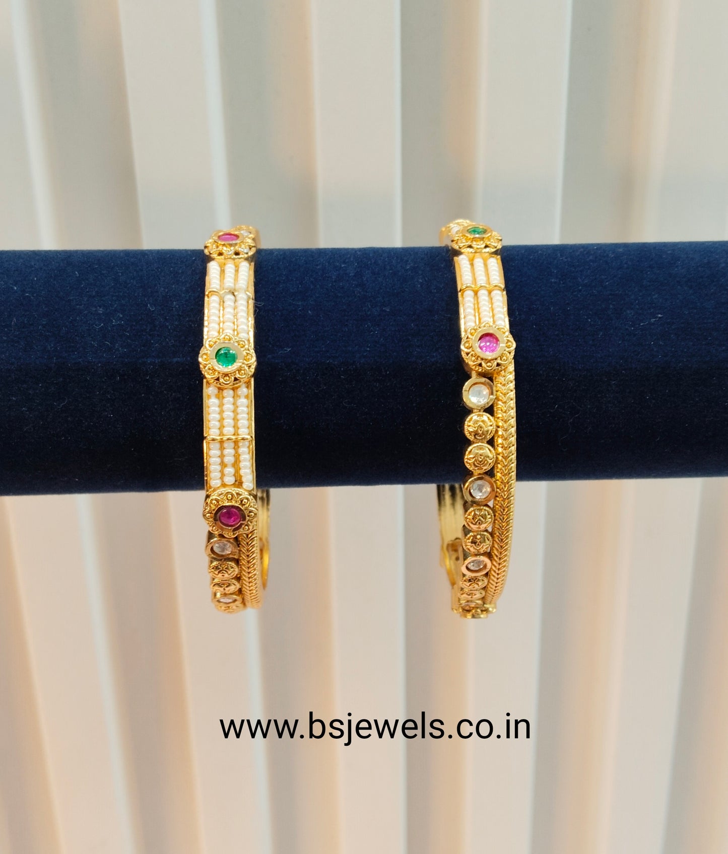 2.6 Size bangles jewelry /Traditional bollywood jewelry/Ruby Green Gold bangles
