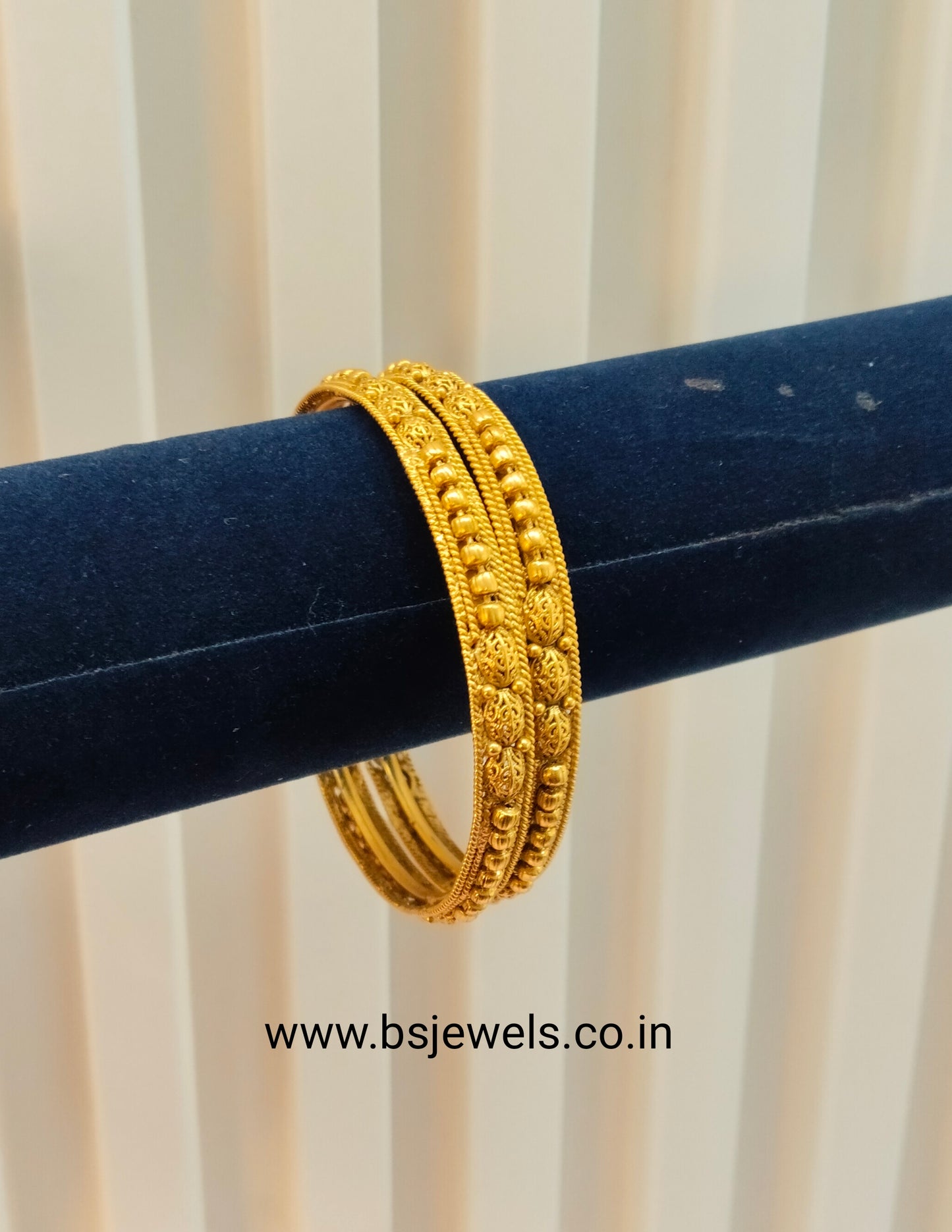 2.6 Size bangles jewelry /Traditional bollywood jewelry/ Gold bangles