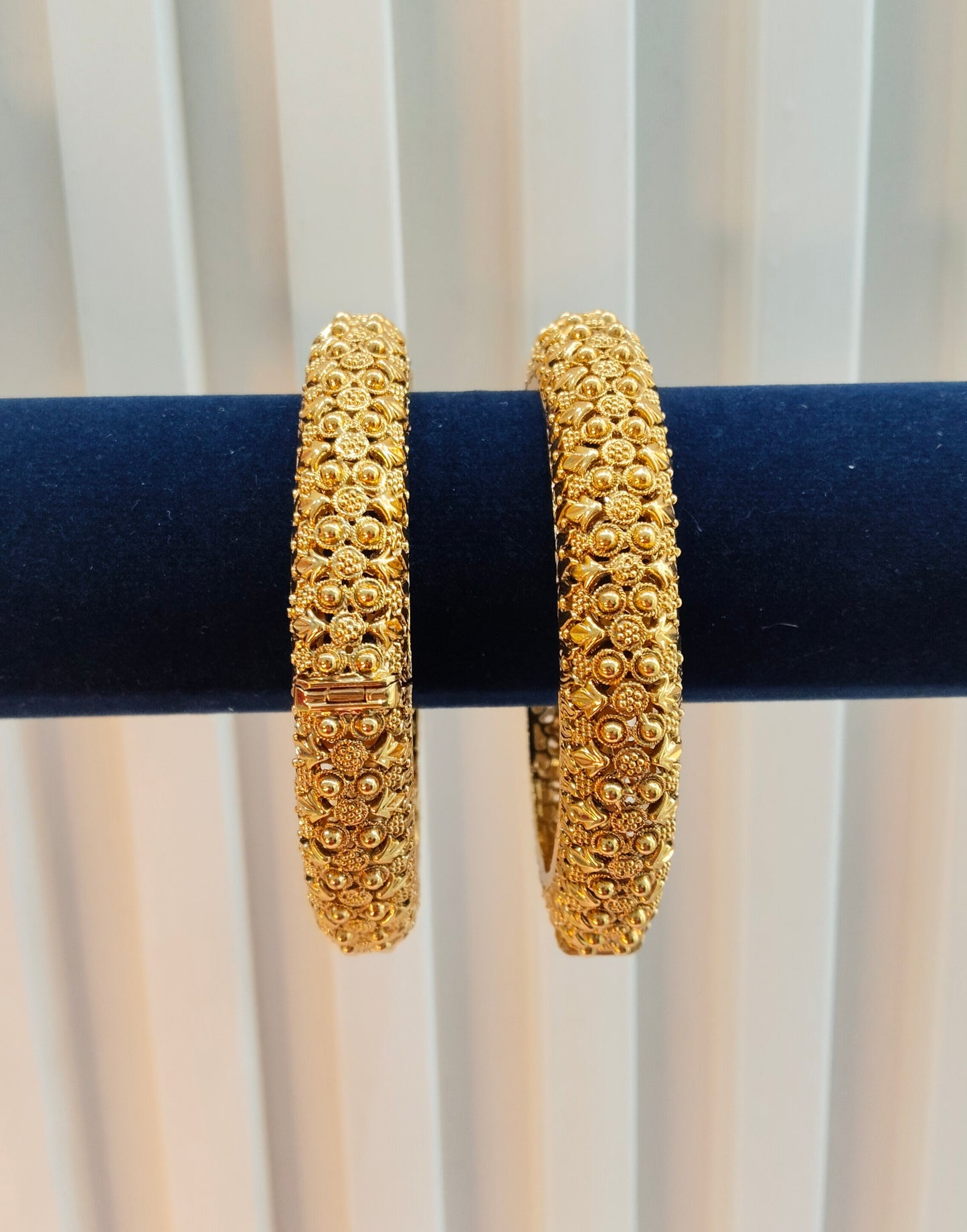 2.8 Size bangles jewelry /Traditional bollywood jewelry/ Gold bangles