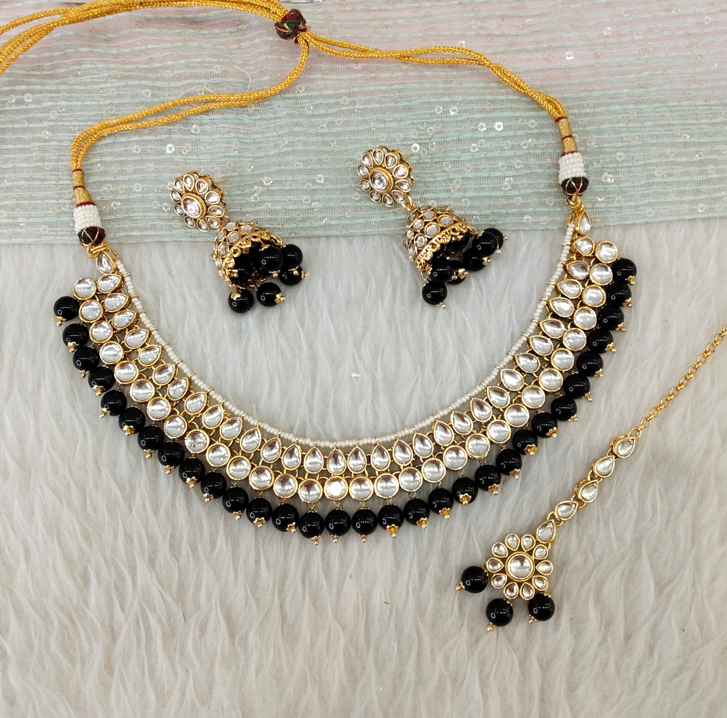 Black Gold Kundan Necklace Jewellery Roshan Set