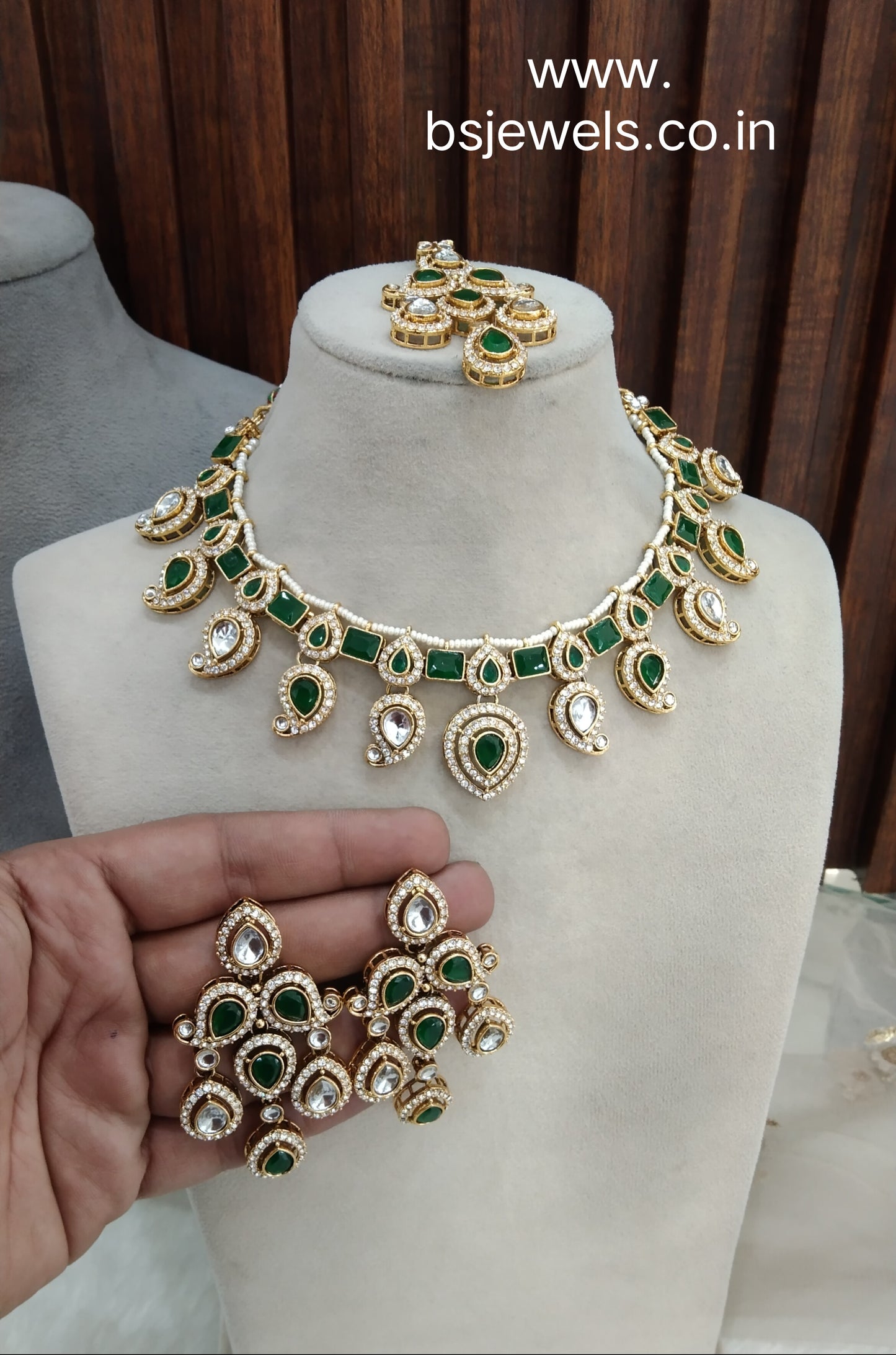 Opaque Green Gold Kundan Necklace Jewellery Nimrat Set