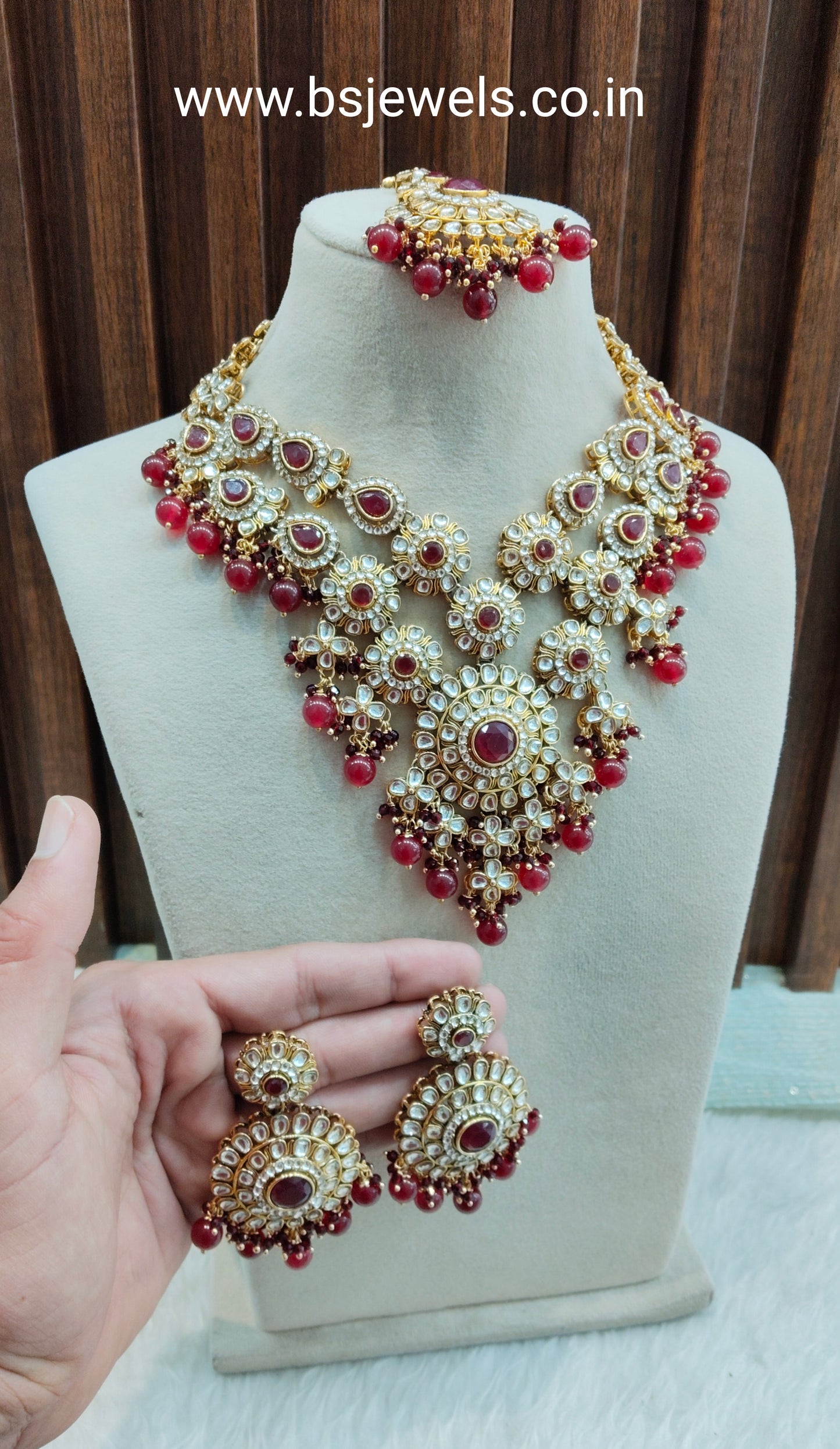 Maroon Gold Kundan Necklace Jewellery Cello Set
