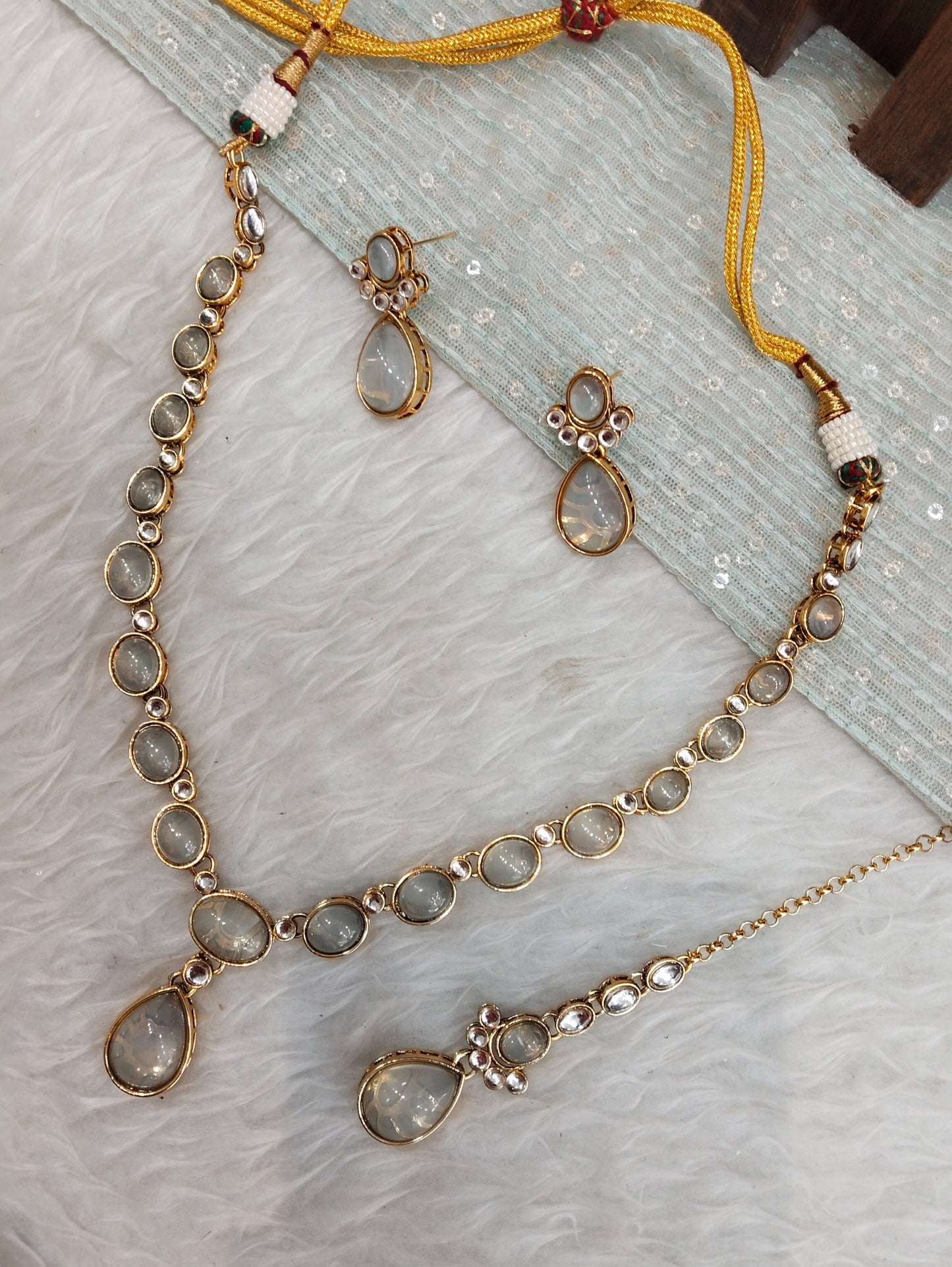 Pista Gold Kundan Necklace Jewellery Mahi Set