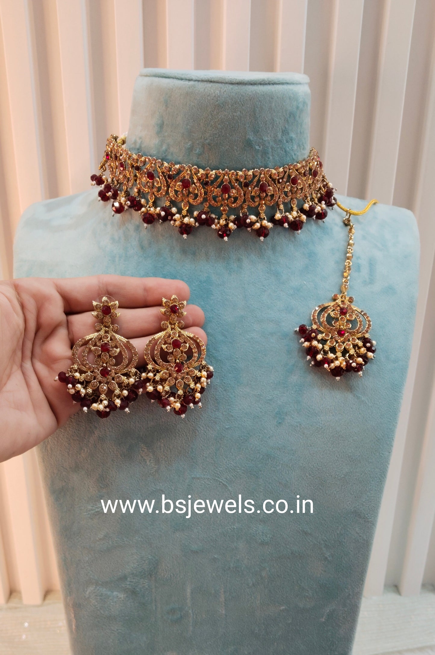 Maroon Antique Gold Choker Jewellery Ricky Set