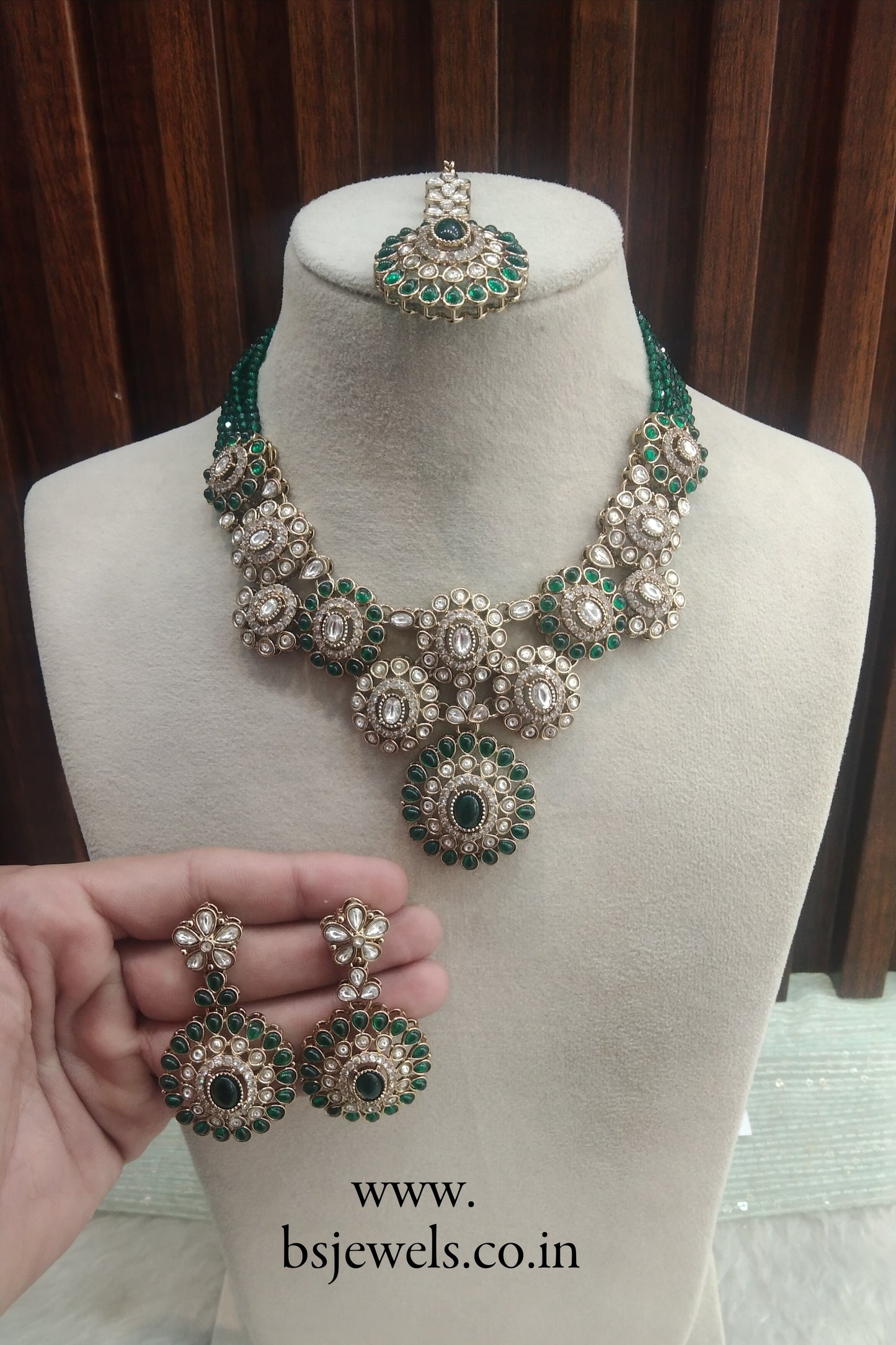 Green Gold Moissanite Kundan Necklace Jewellery Manddy Set