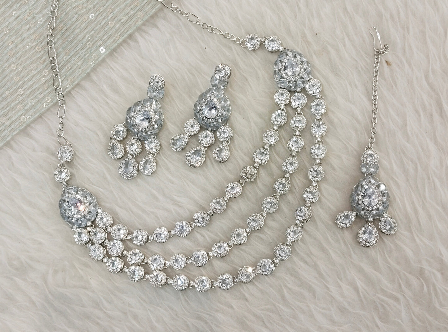 White Silver Zircon Necklace Jewellery Varun Set