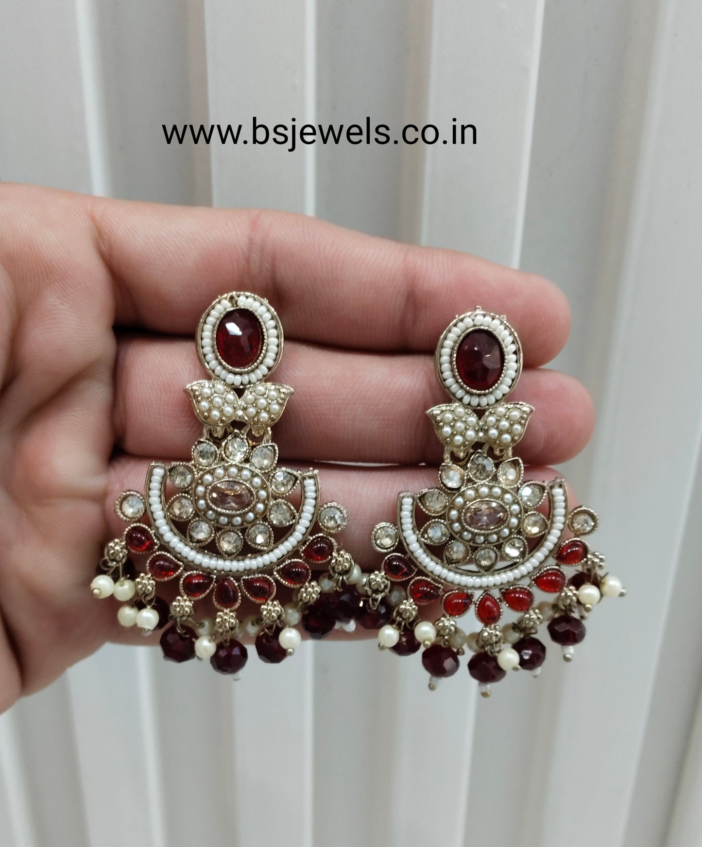 Maroon Antique Gold Bollywood Maan Earrings