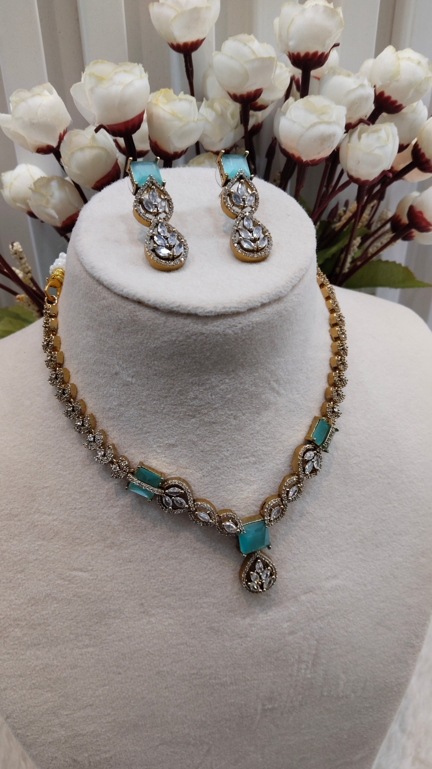 Sea Geen Antique Gold CZ Necklace Jewellery Peterson Set