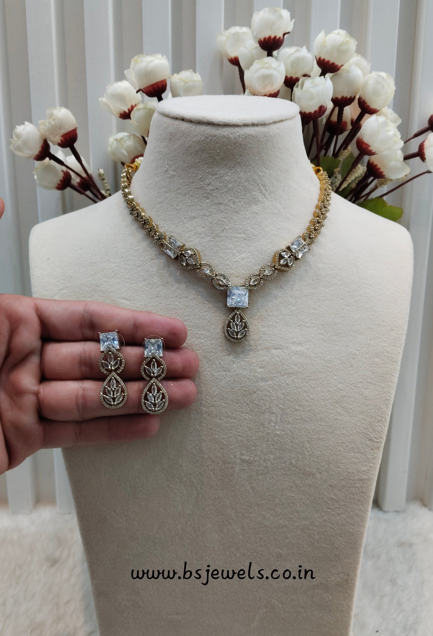 White Antique Gold CZ Necklace Jewellery Peterson Set