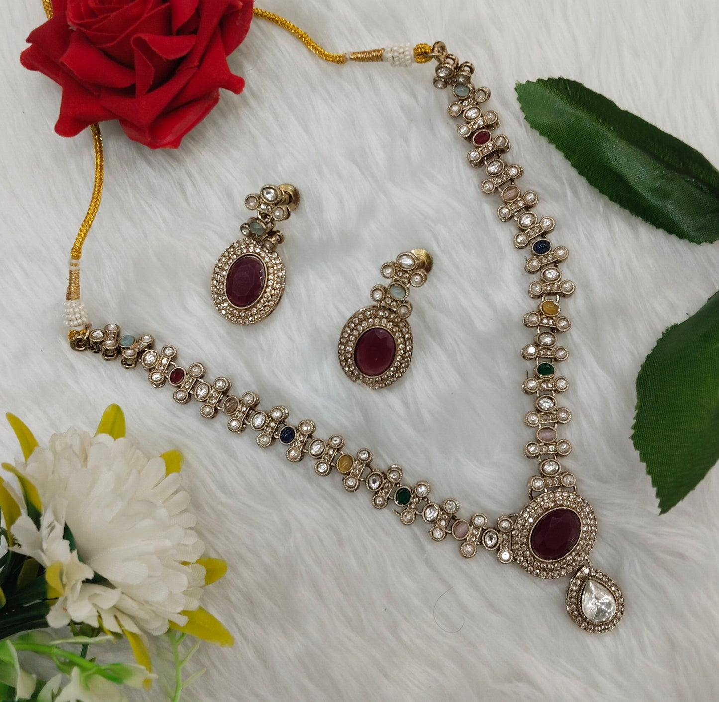 Multi Color Antique Gold Necklace Jewellery Bravo Set
