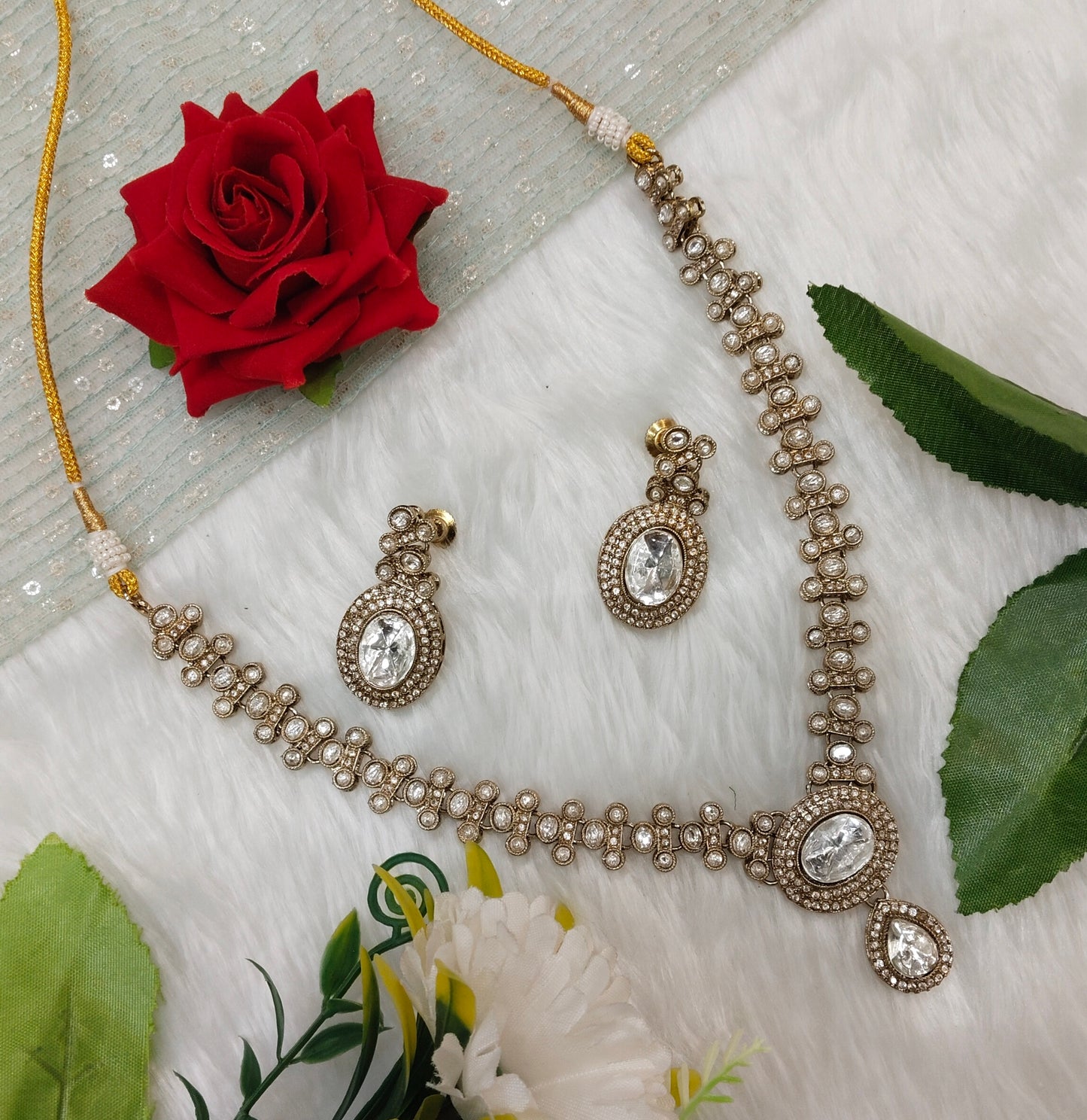 Antique Gold Necklace Jewellery Bravo Set