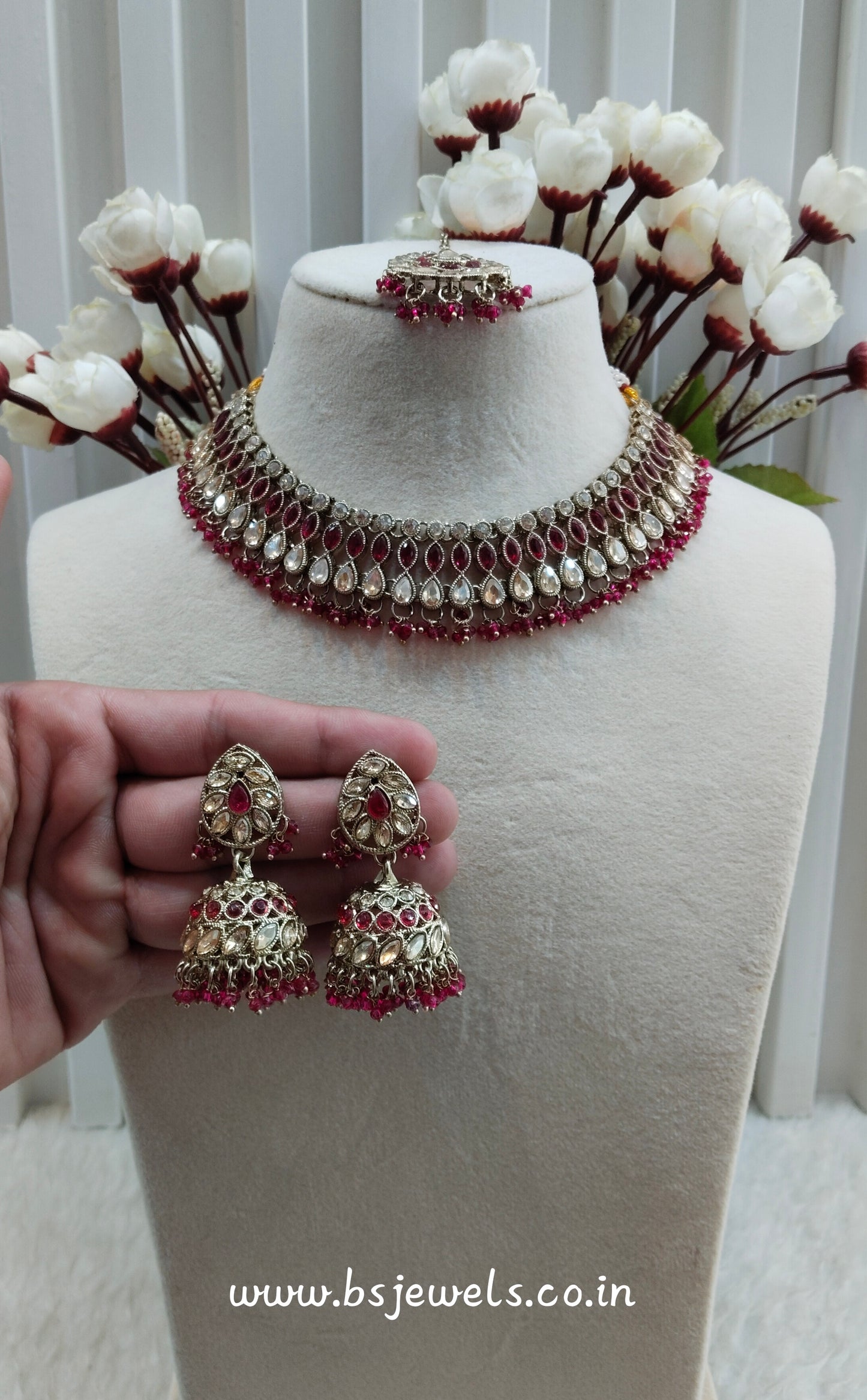 Majenta Antique Gold Necklace Jewellery Gora Set
