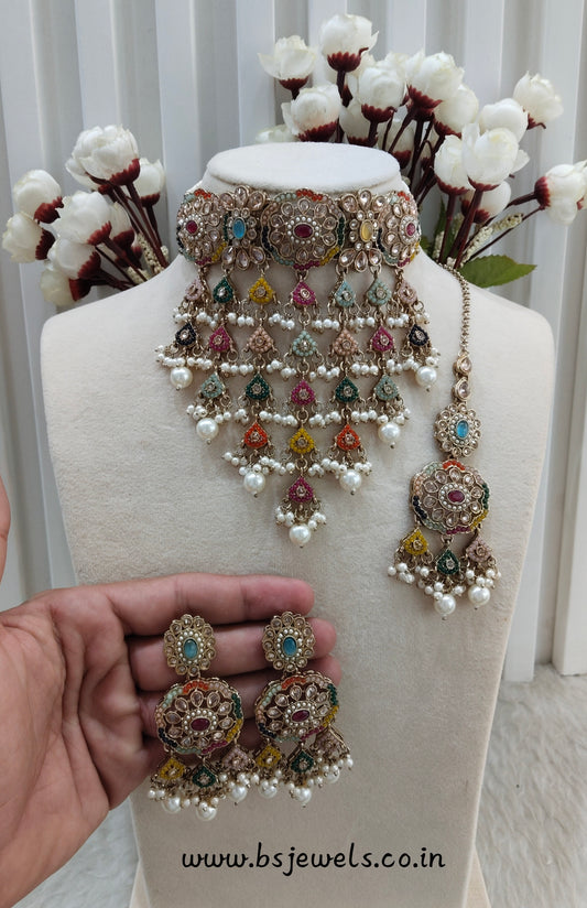 Multi Color Antique Gold Choker Jewellery Jaggi Set