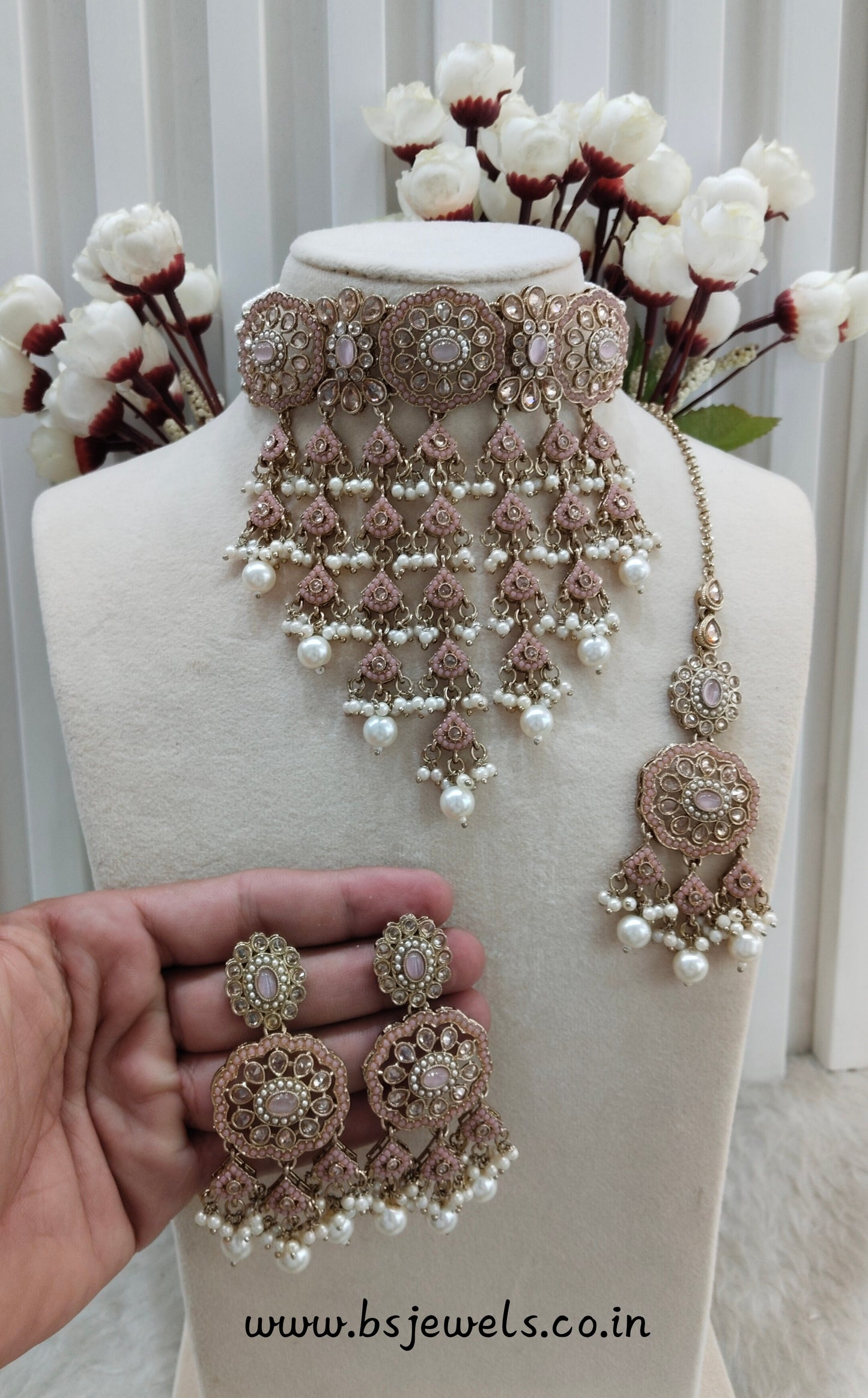 Pink Antique Gold Choker Jewellery Jaggi Set