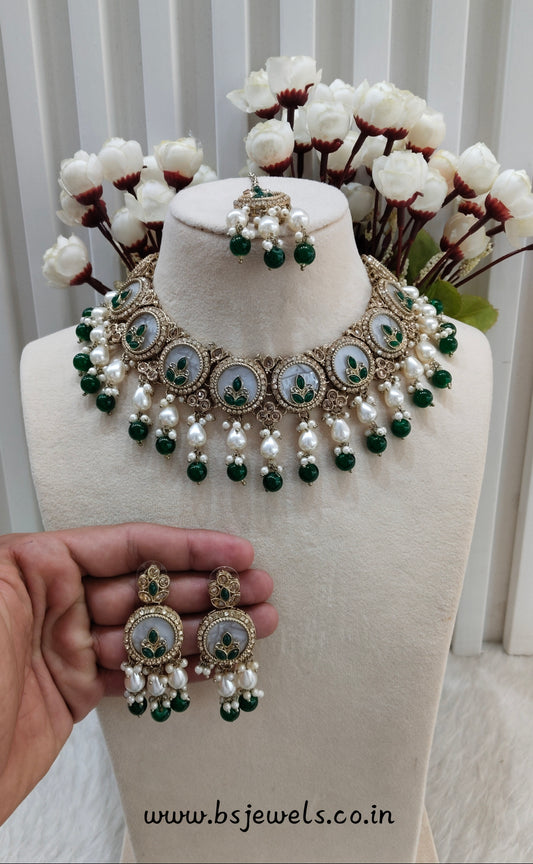 Green Antique Gold Necklace Jewellery Daisy Set