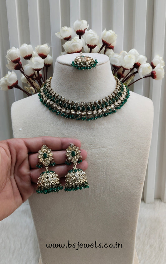 Green Antique Gold Necklace Jewellery Gora Set