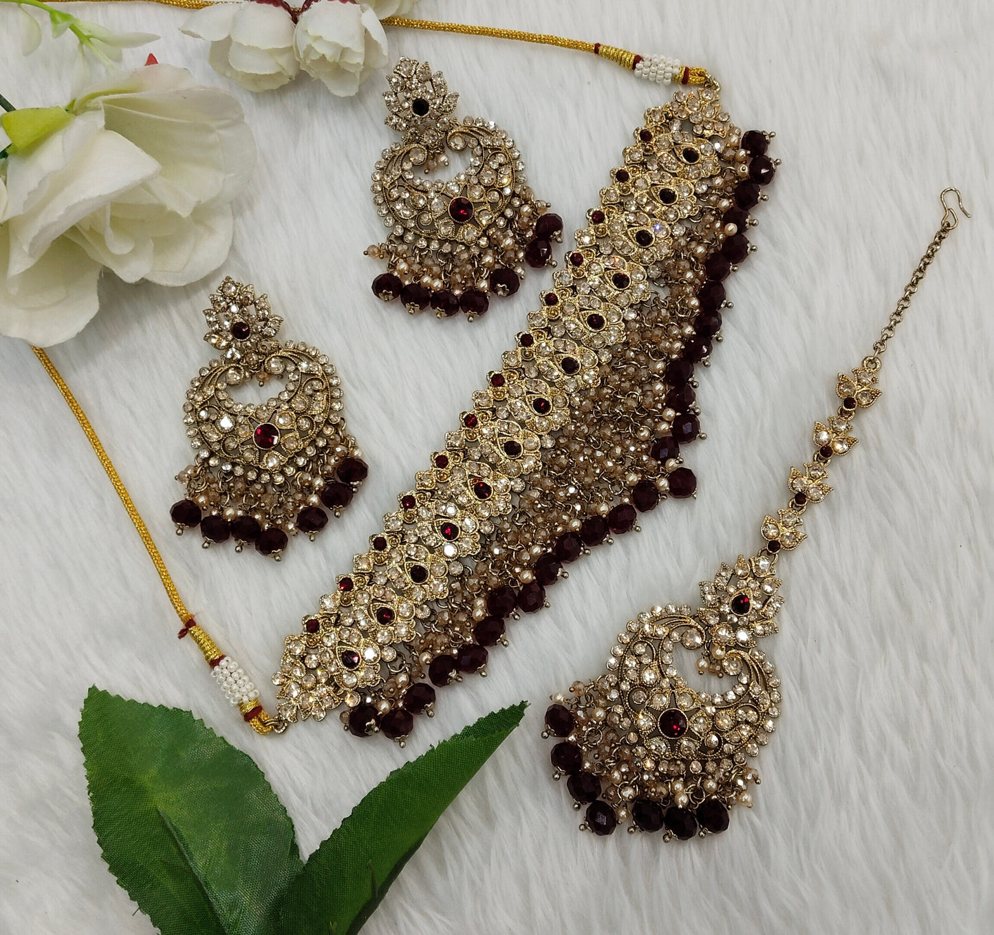 Maroon Antique Gold Choker Jewellery Siki Set