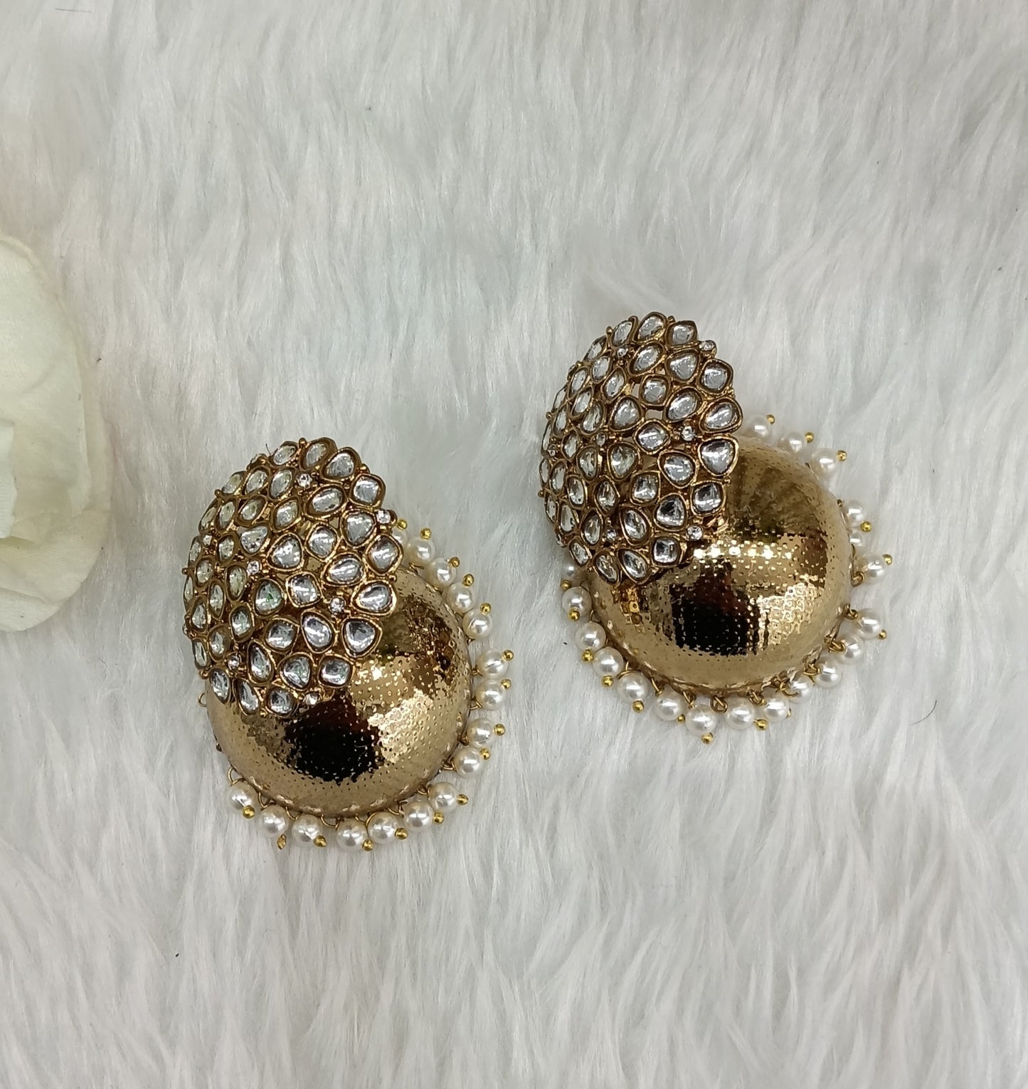 White Gold Kundan Jhumki Bollywood Shon Earrings